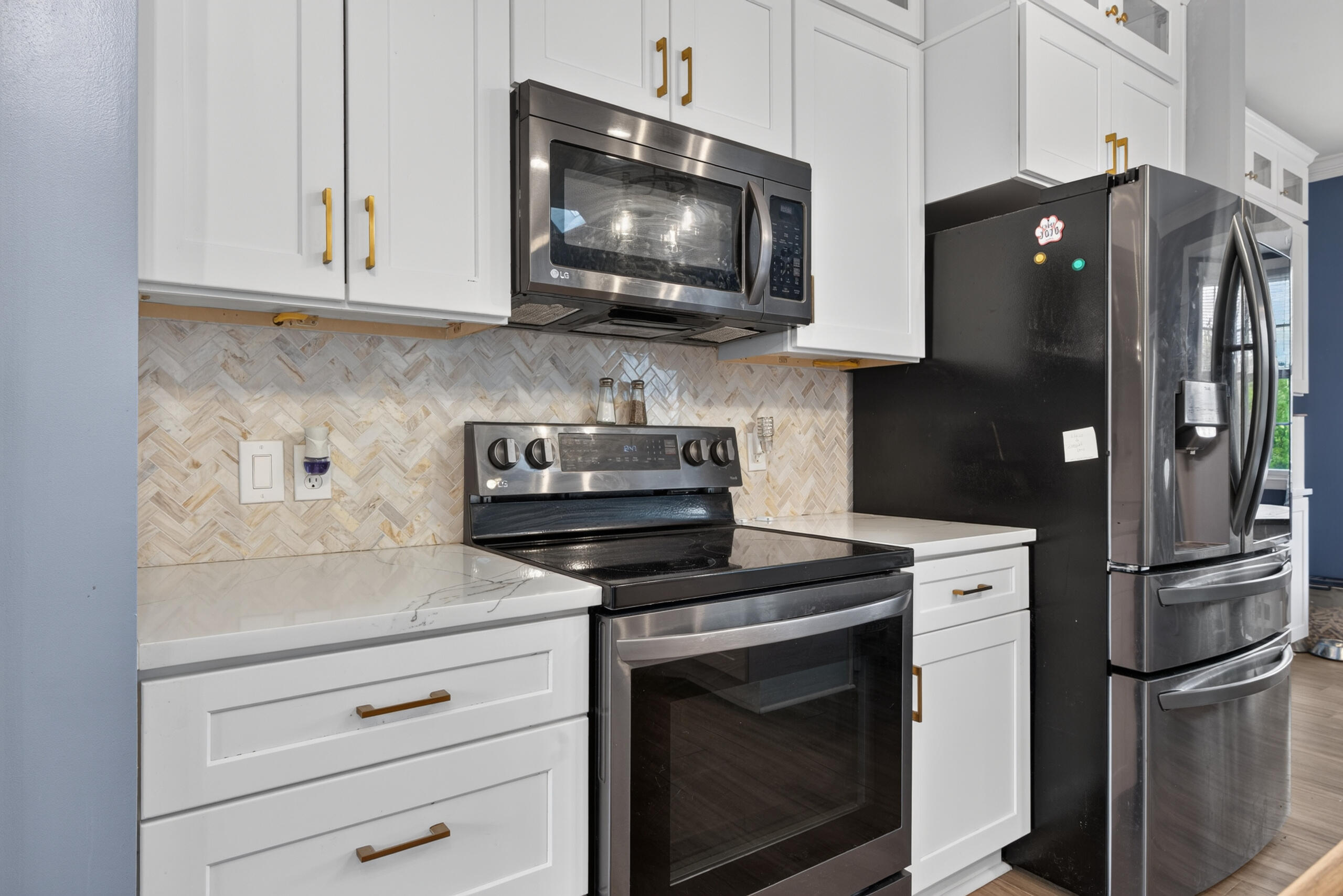 704 Autumn Court Property Photo 18