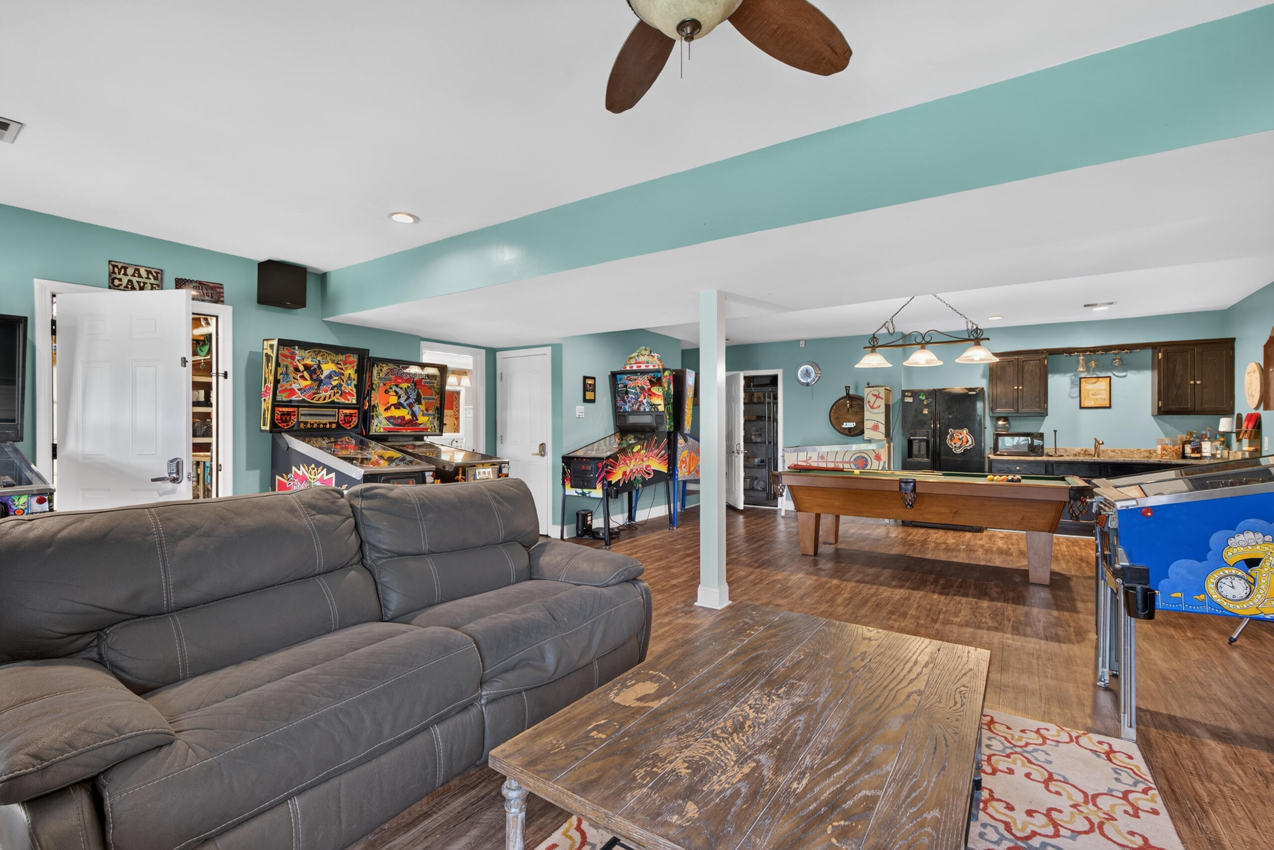 704 Autumn Court Property Photo 39