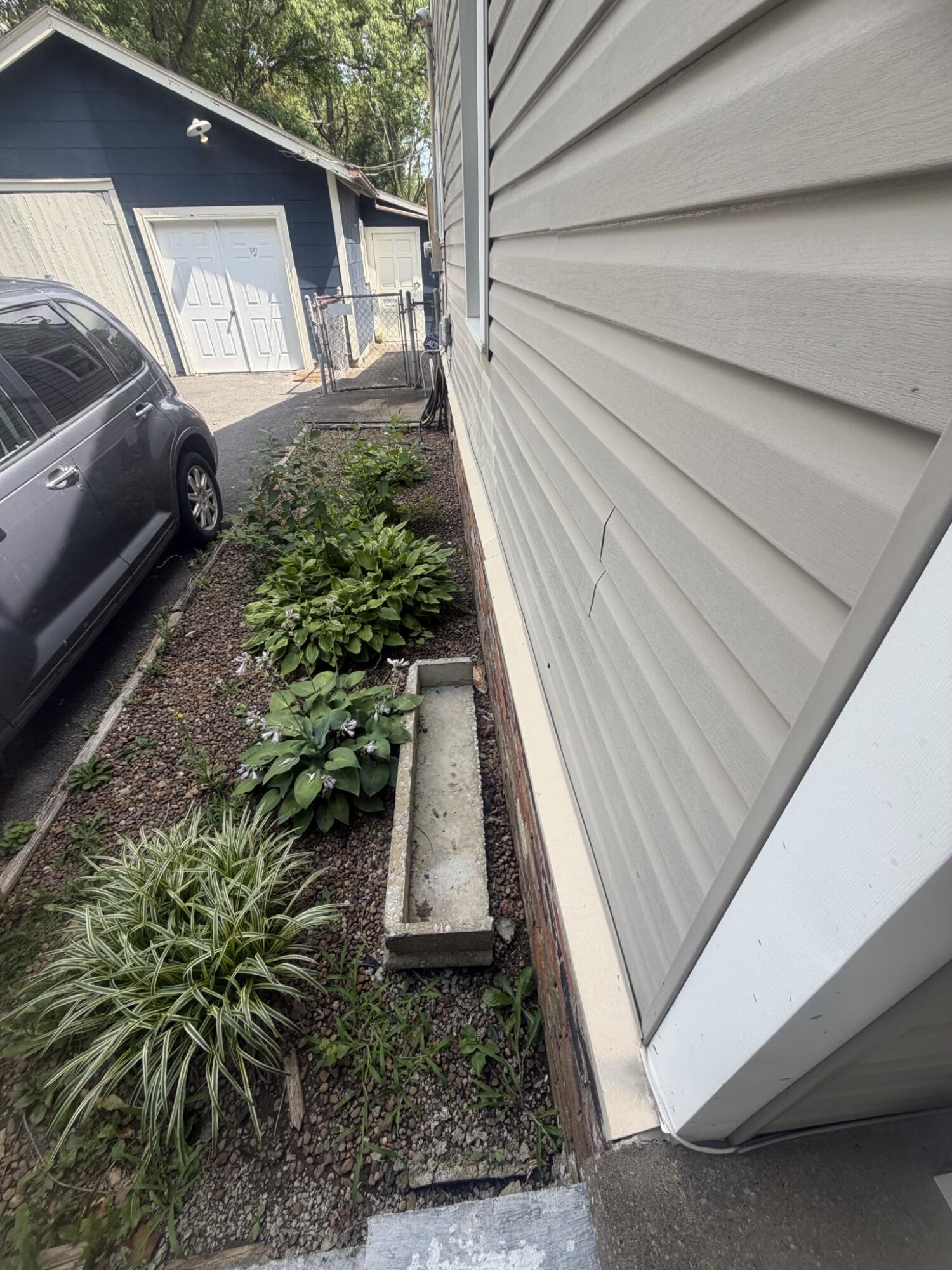 406 Crestview Drive Property Photo 14
