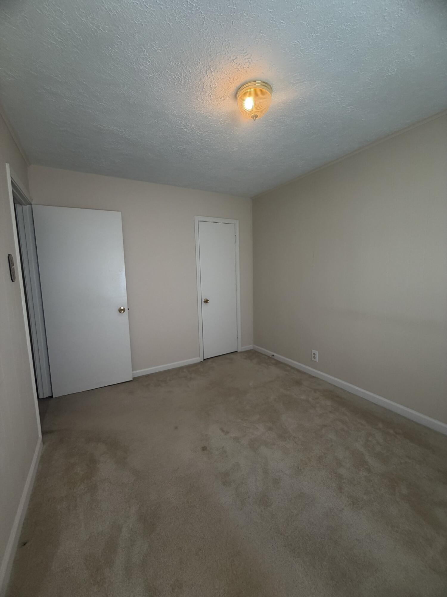 406 Crestview Drive Property Photo 22