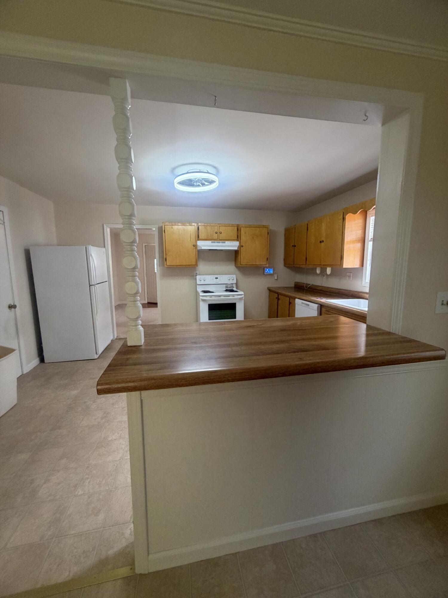 406 Crestview Drive Property Photo 28