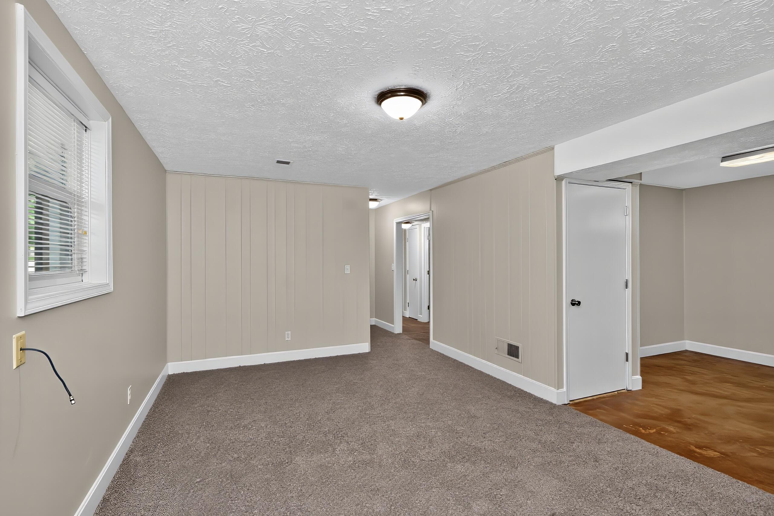 4013 Elora Lane Property Photo 12