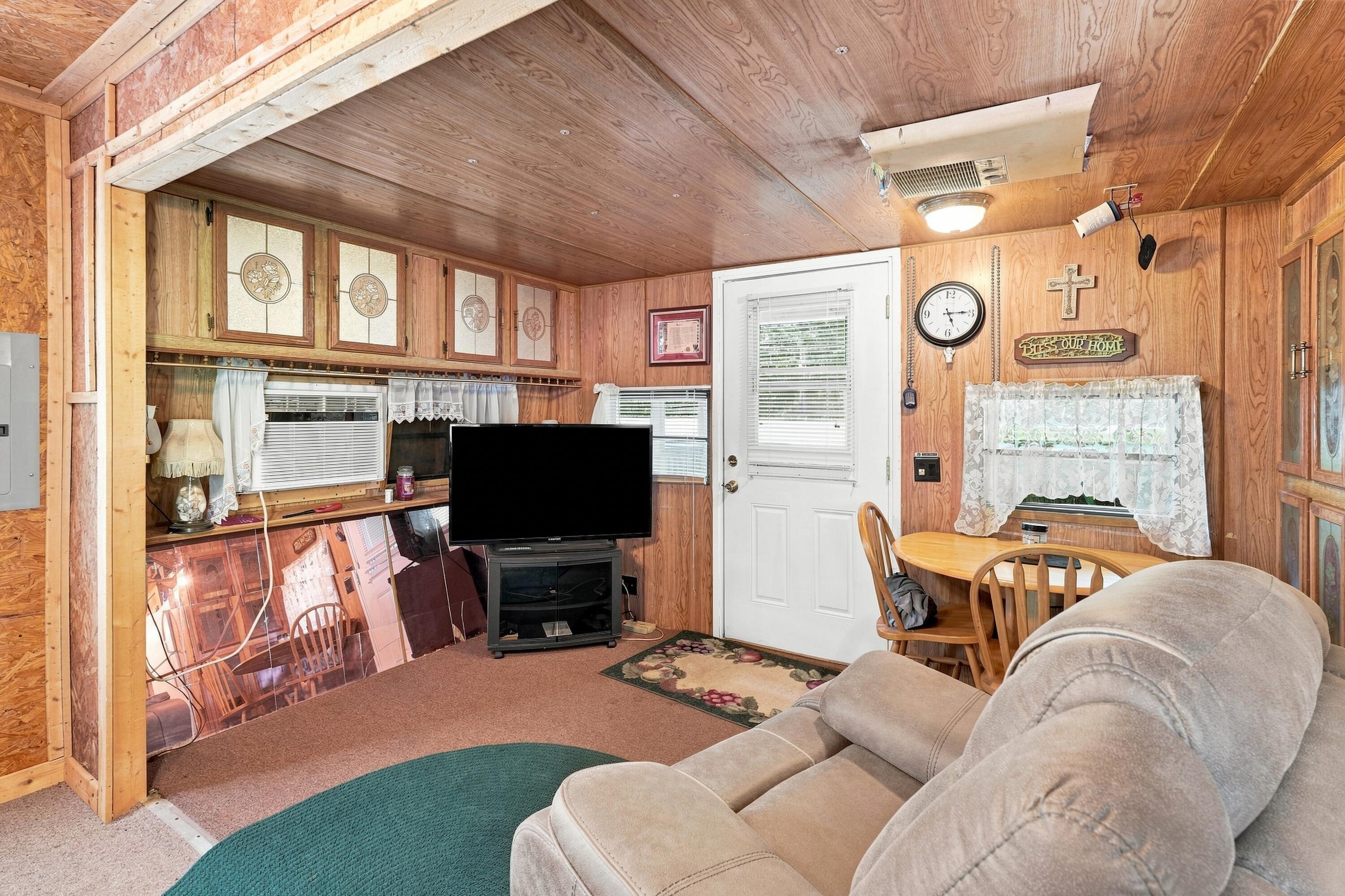 83 Rendezvous Drive Property Photo 27