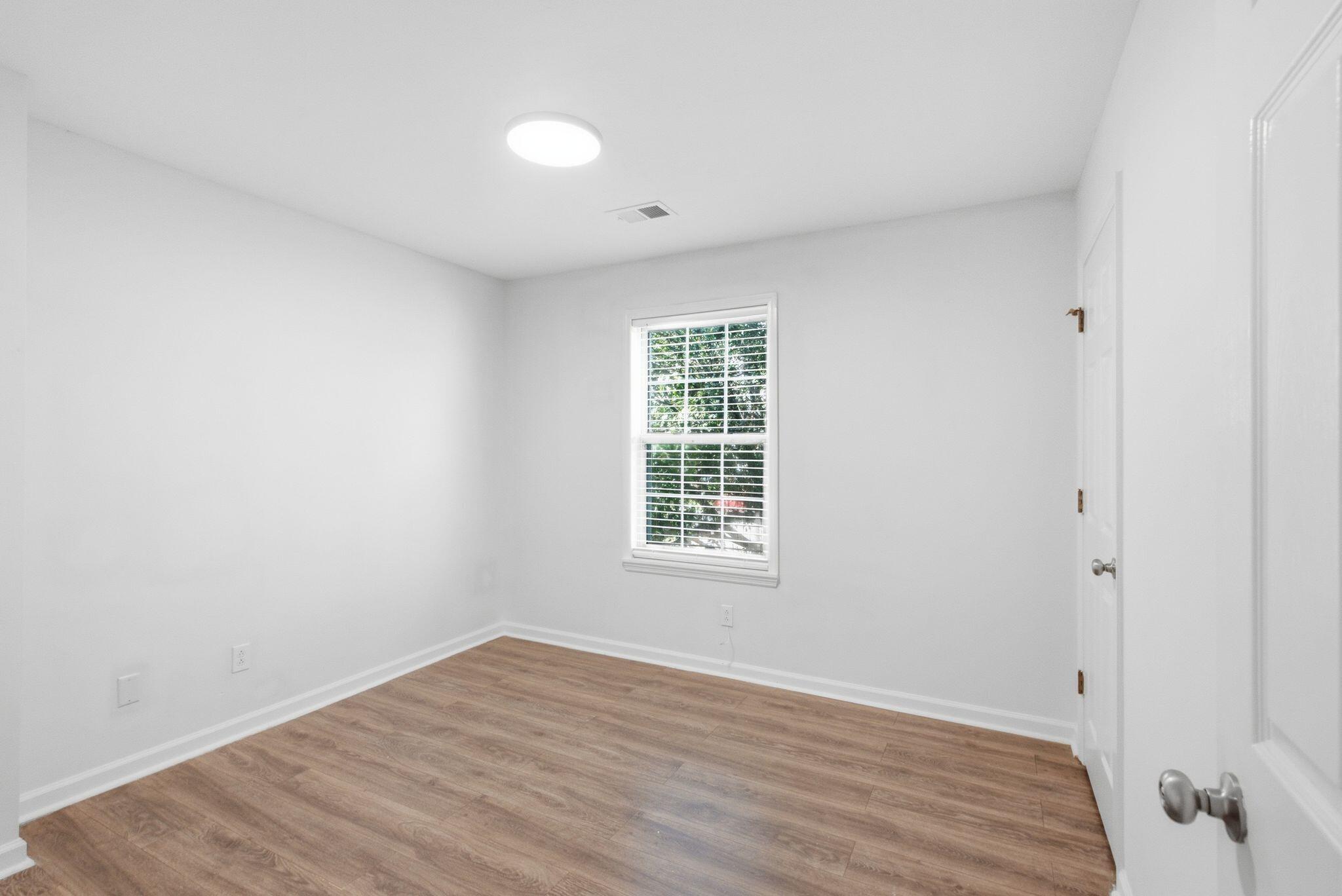 303 Cedar Way Property Photo 18