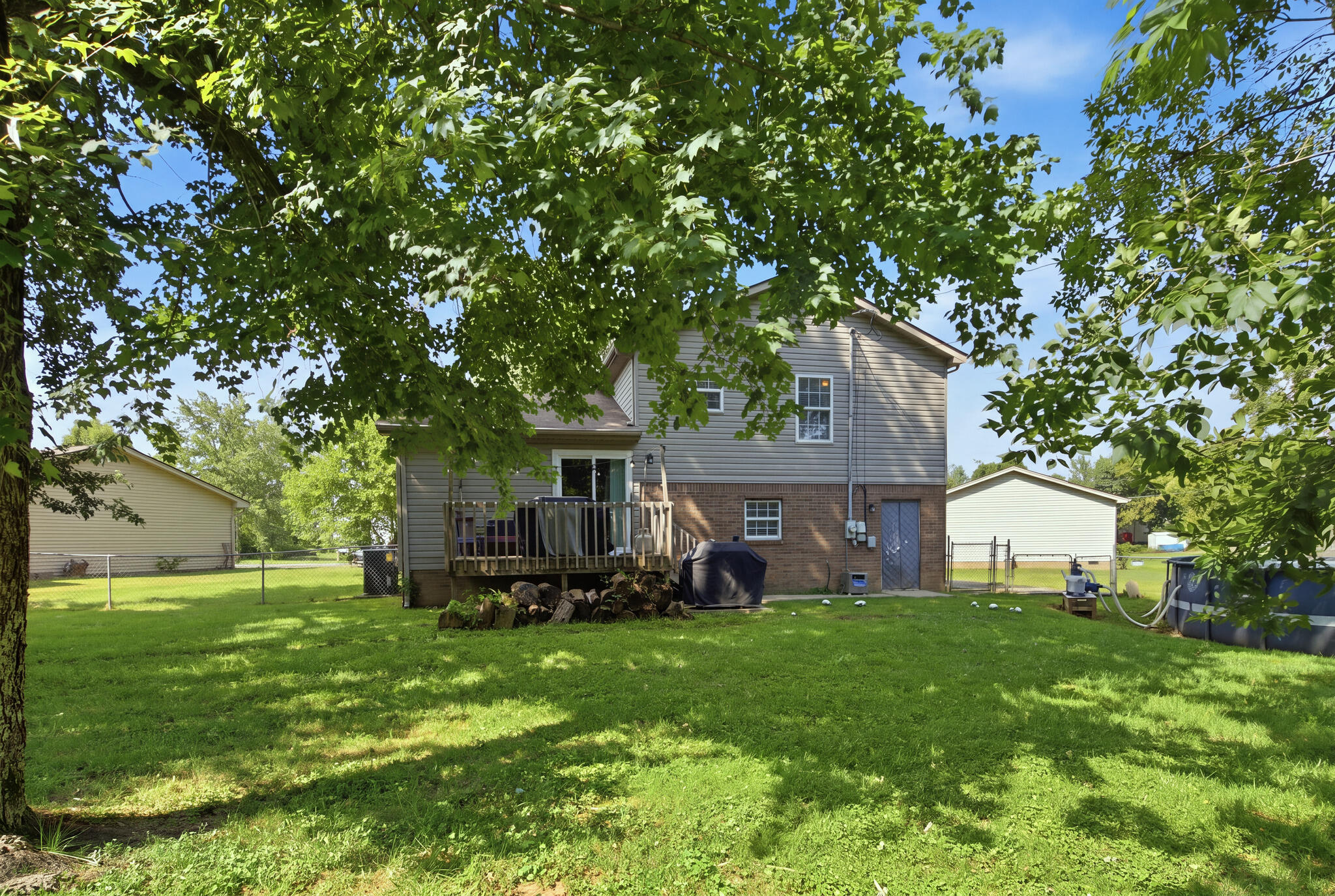 303 Cedar Way Property Photo 34