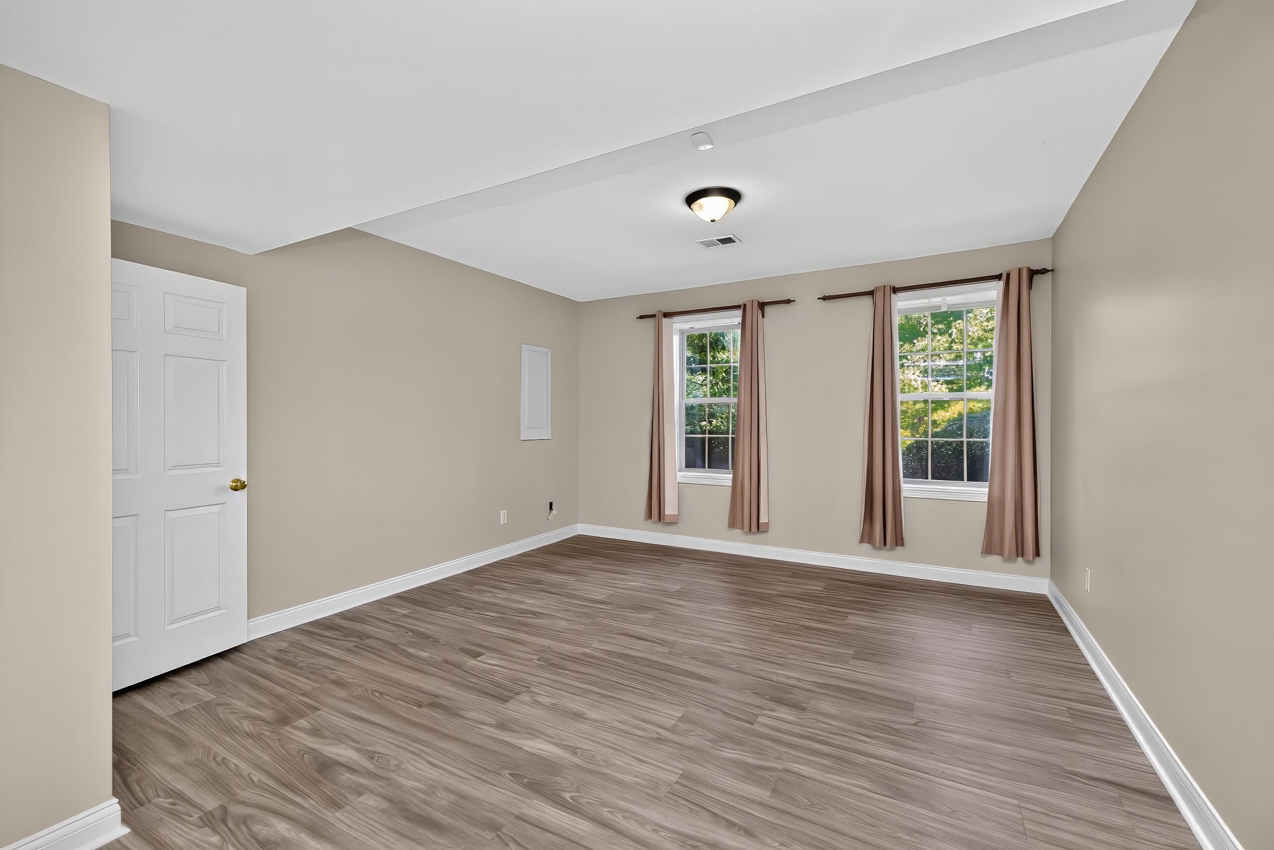 885 Fiddler Creek Way Property Photo 32