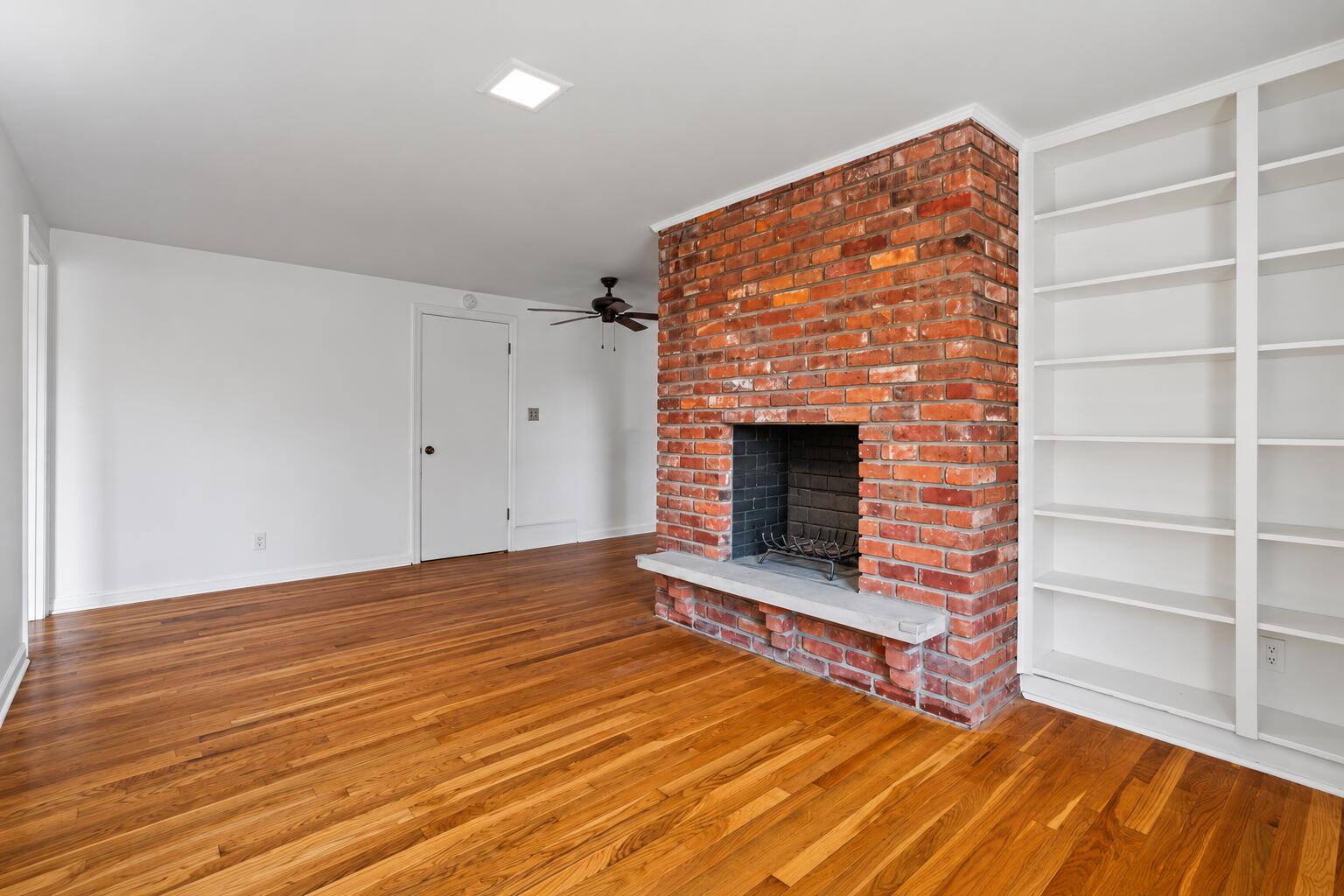 328 Leawood Drive Property Photo 19