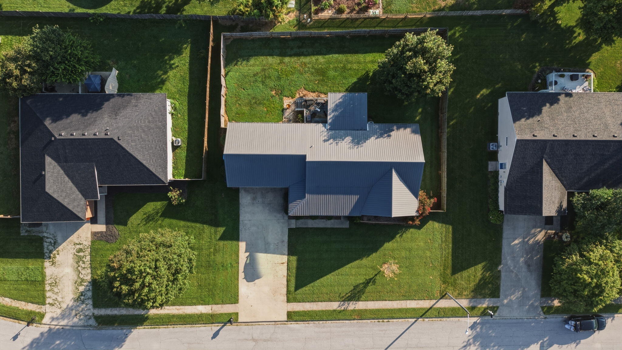 516 Chaucer Drive Property Photo 30