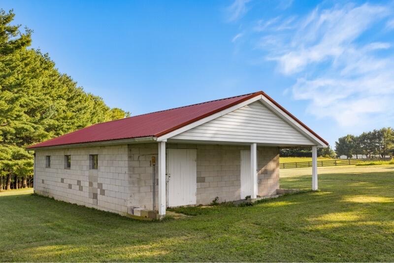 402 Secrest Crossing Property Photo 11