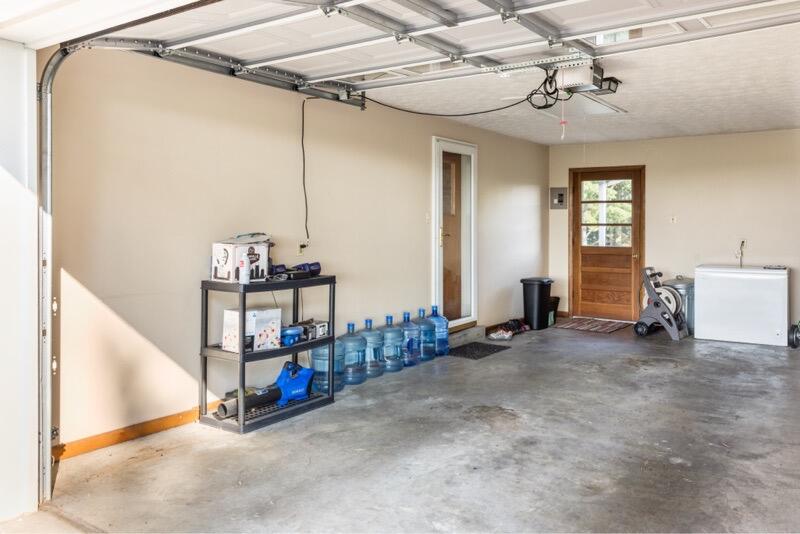 402 Secrest Crossing Property Photo 12