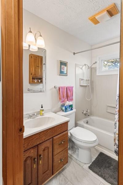 402 Secrest Crossing Property Photo 23