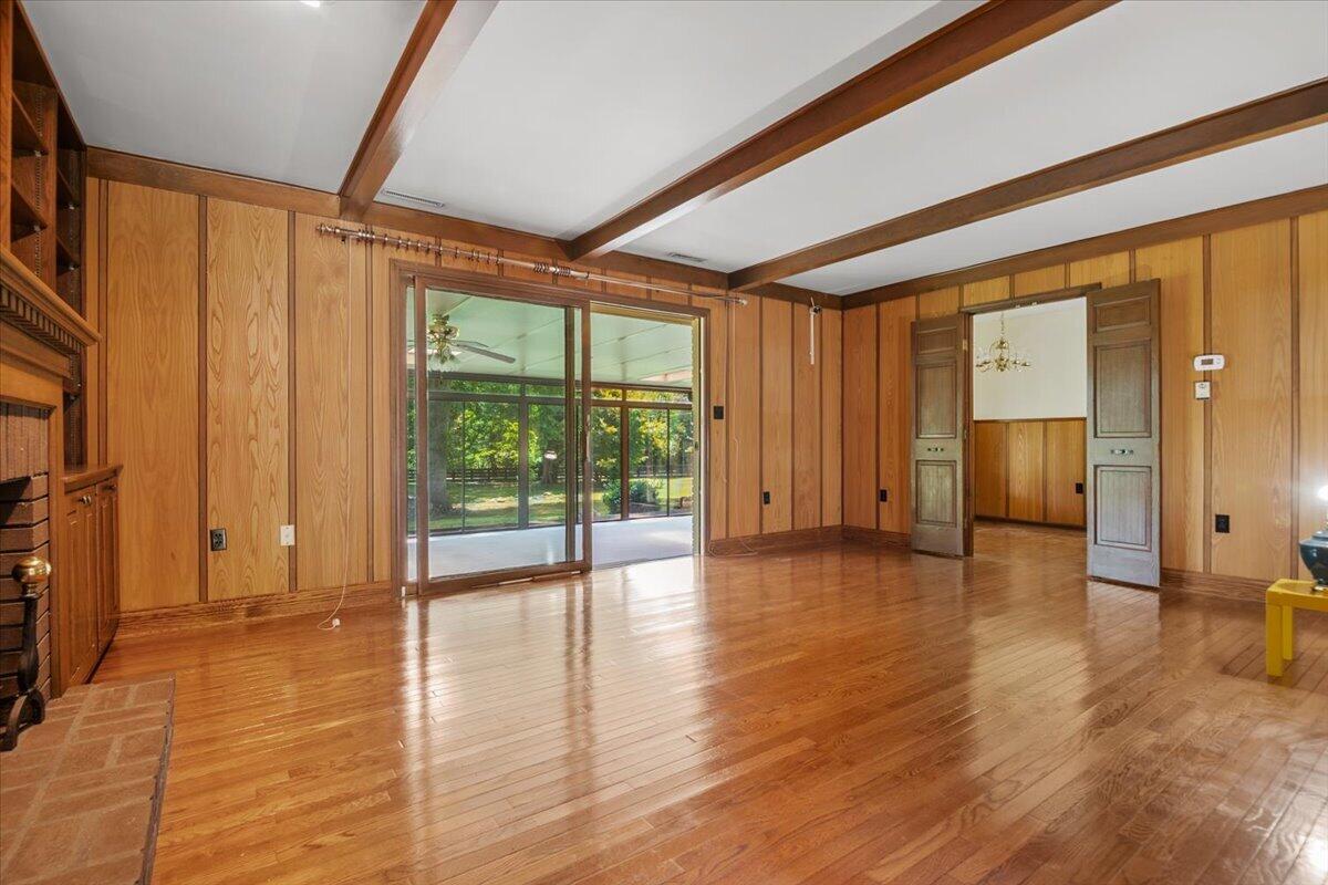 98 E Wyrick Street Property Photo 12