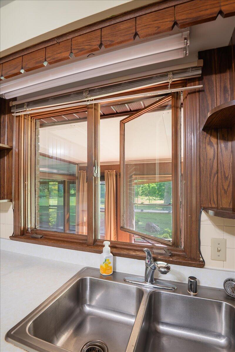 98 E Wyrick Street Property Photo 16