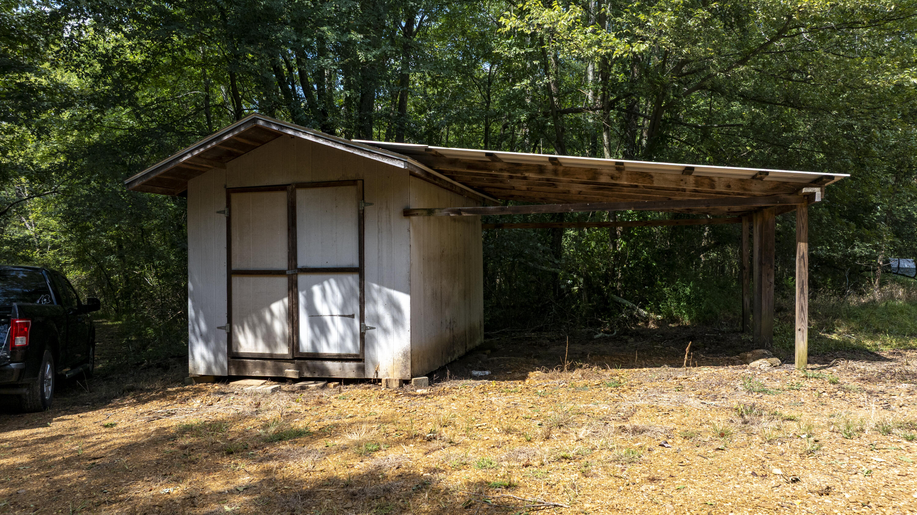 3650 Old Newburg Road Property Photo 12