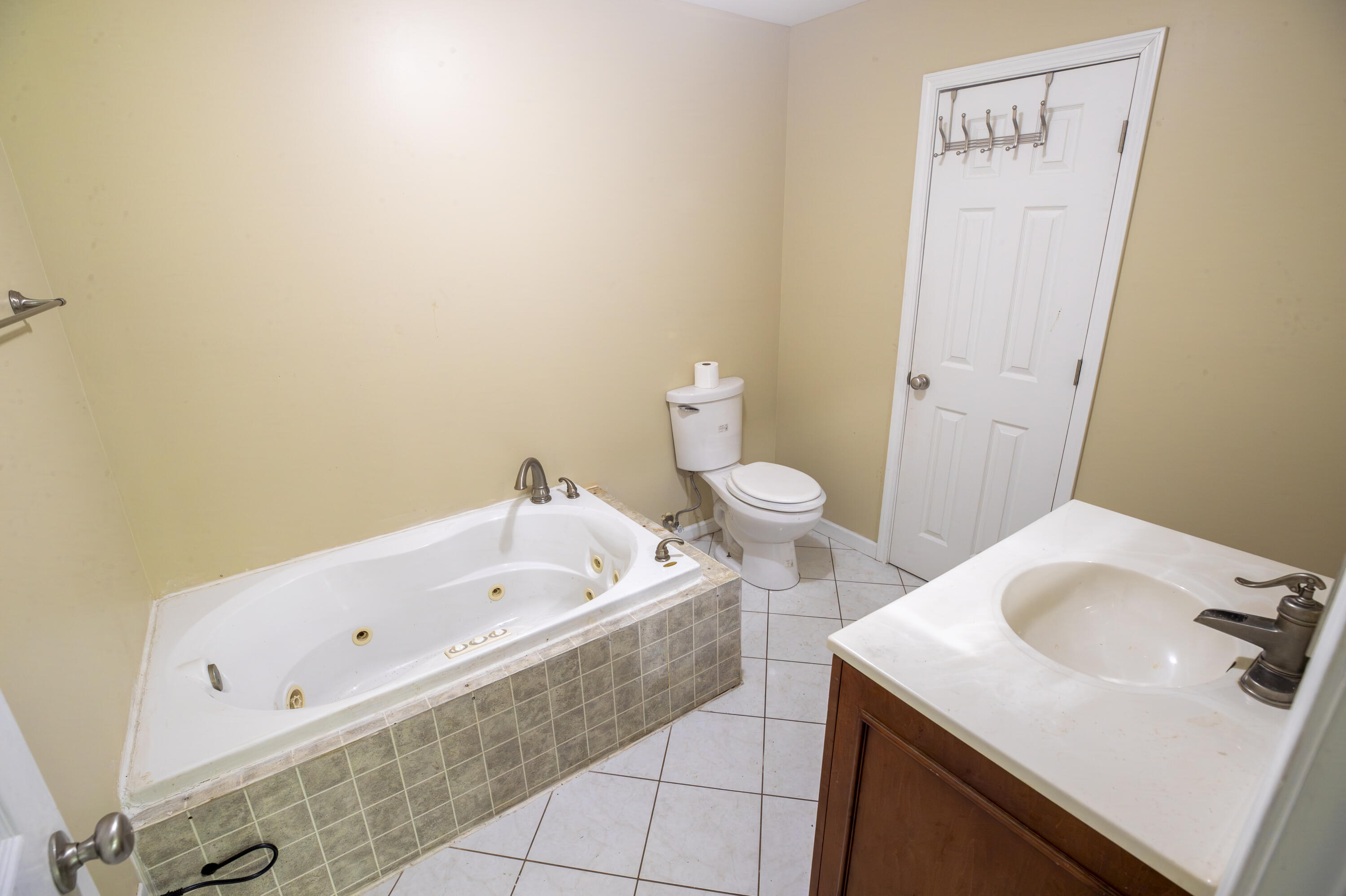 3650 Old Newburg Road Property Photo 23