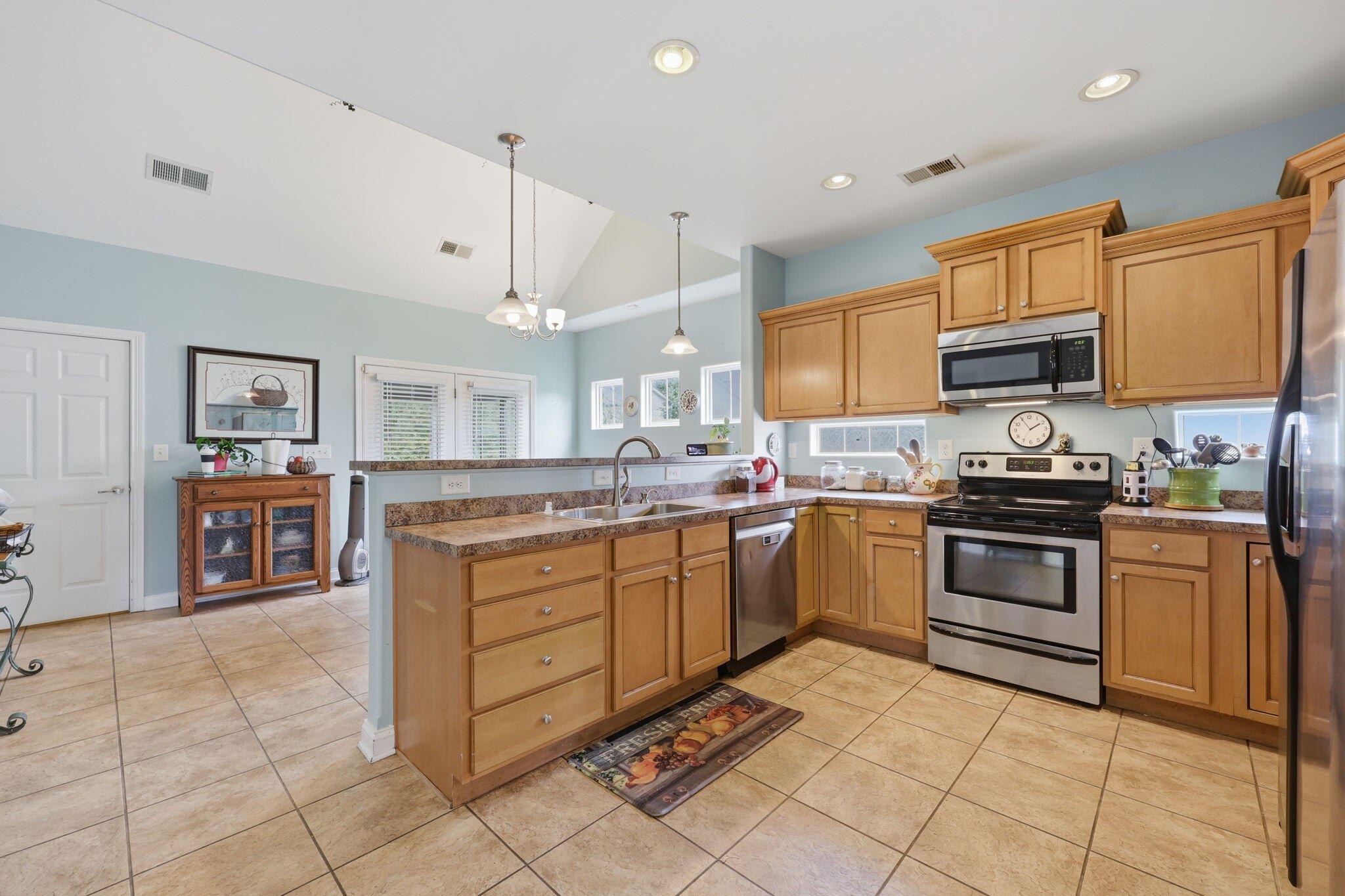 2772 Burnt Mill Road Property Photo 14