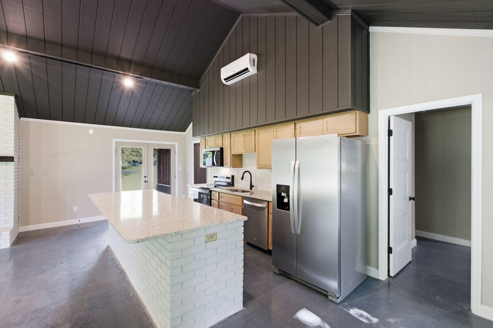259 Big Eddy Road Property Photo 8