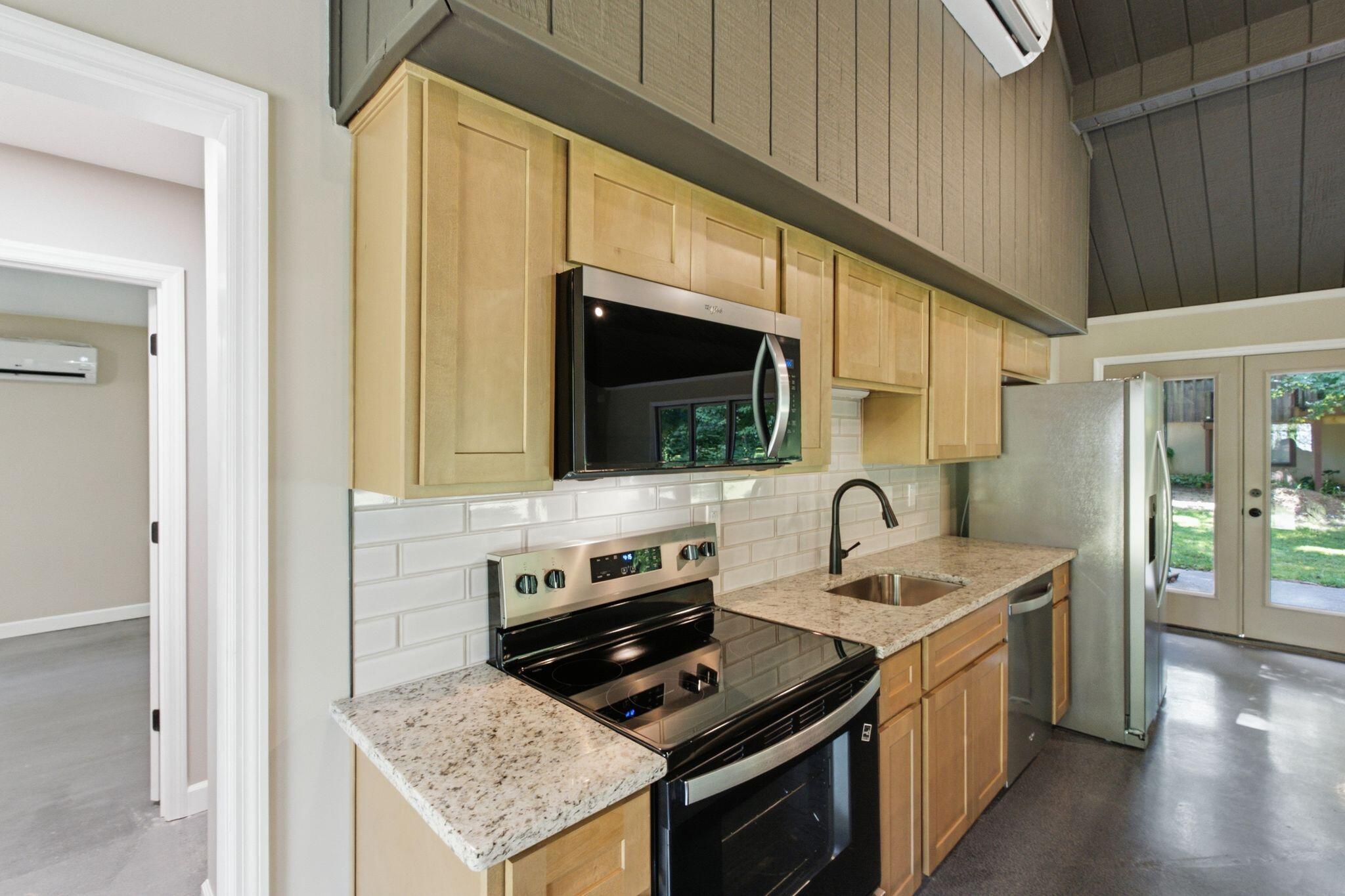 259 Big Eddy Road Property Photo 11