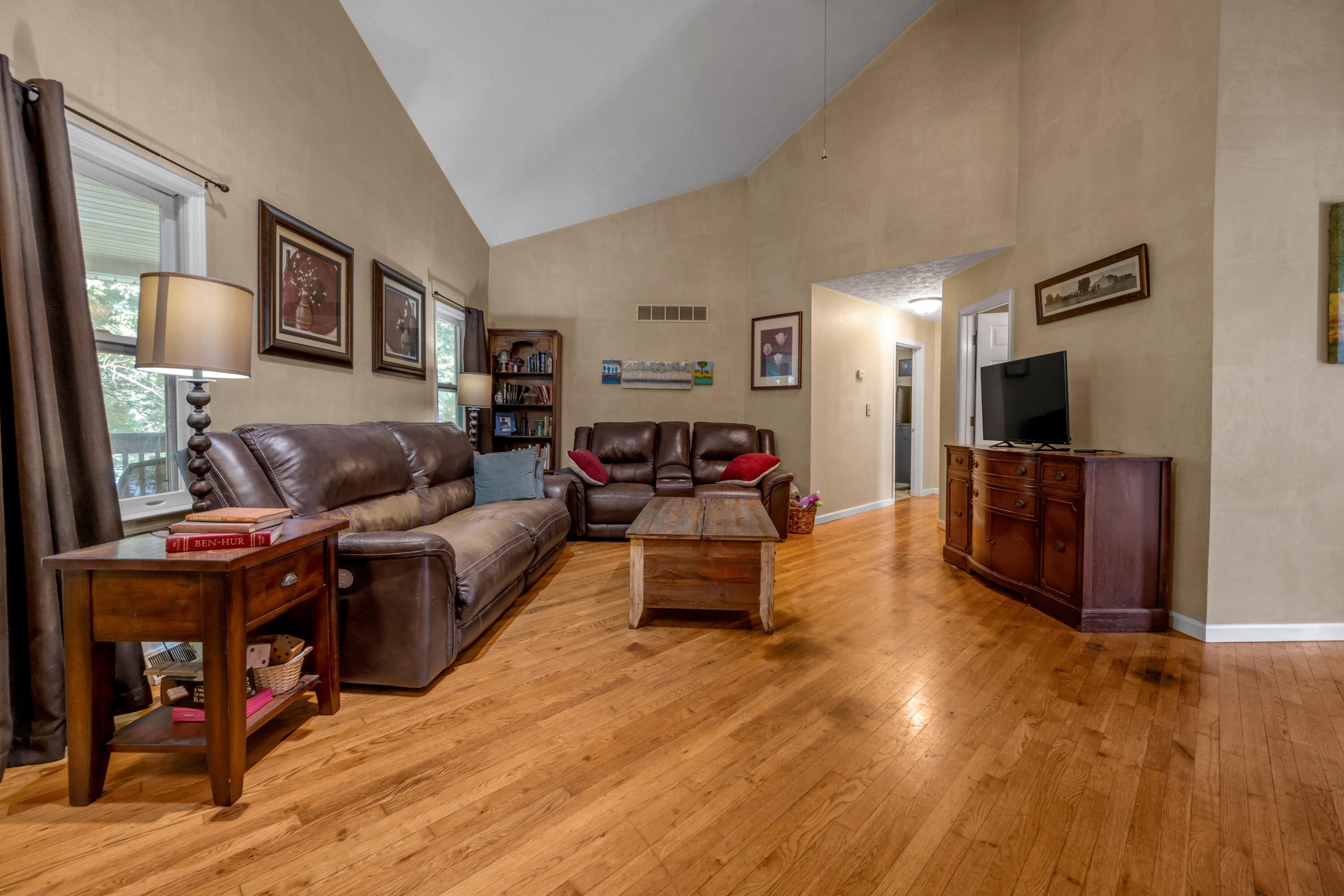 2073 Crystal Springs Road Property Photo 15