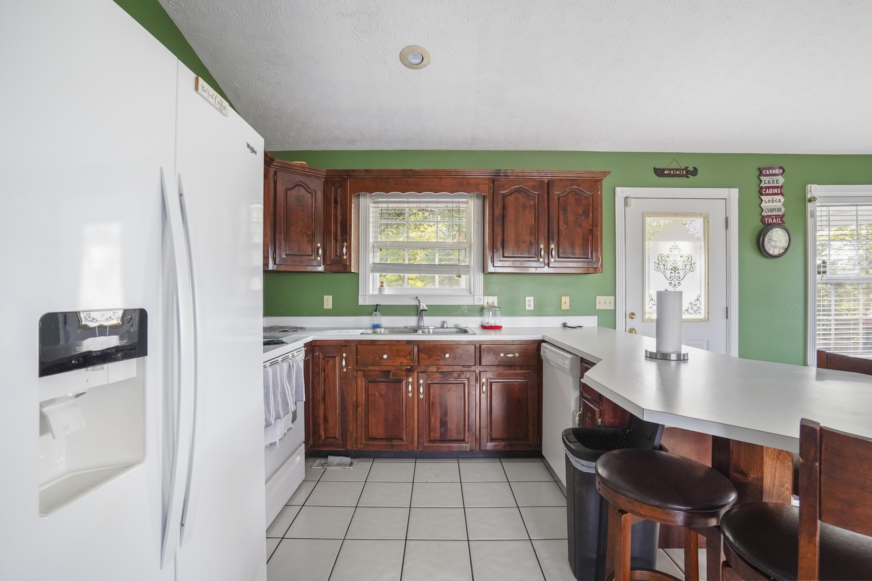 1219 Hideaway Drive Property Photo 8