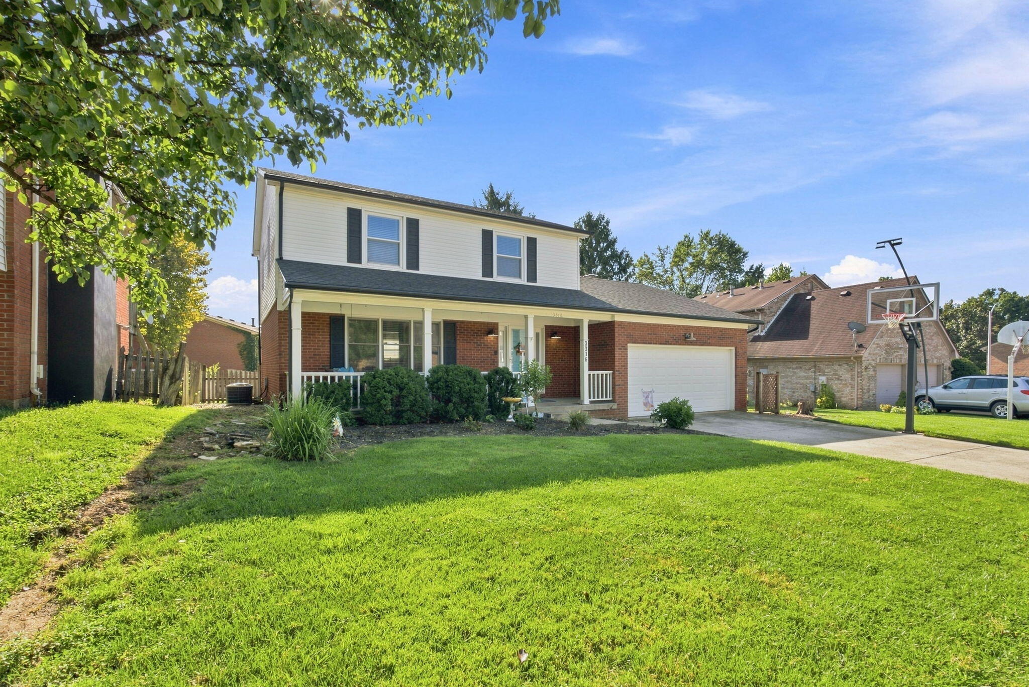 3316 Fox Den Circle Property Photo 3