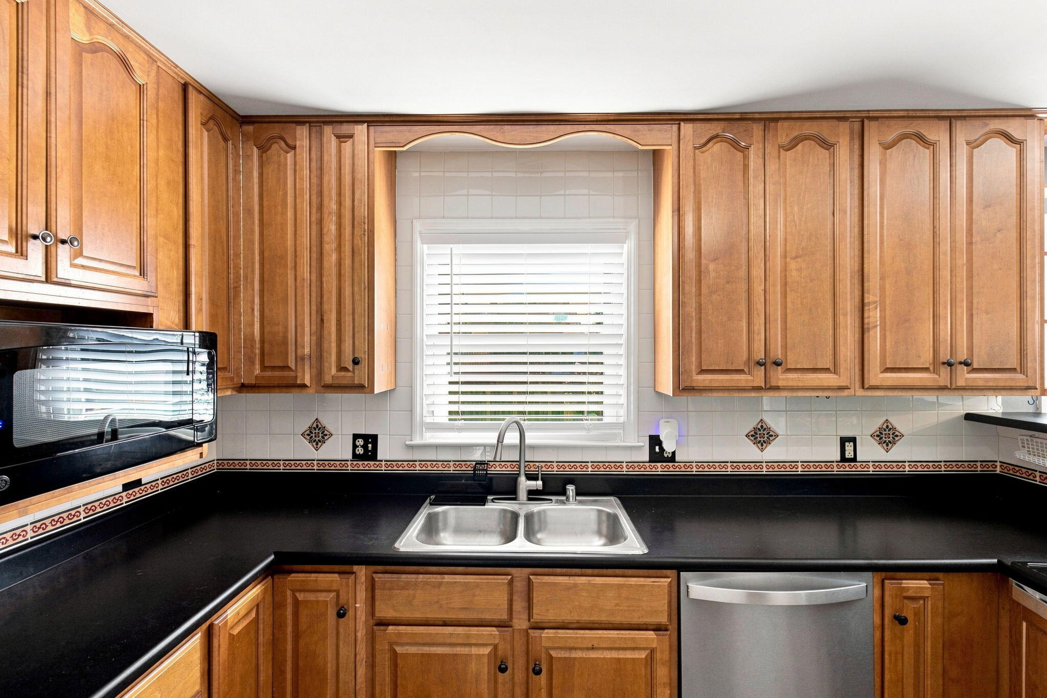3316 Fox Den Circle Property Photo 22
