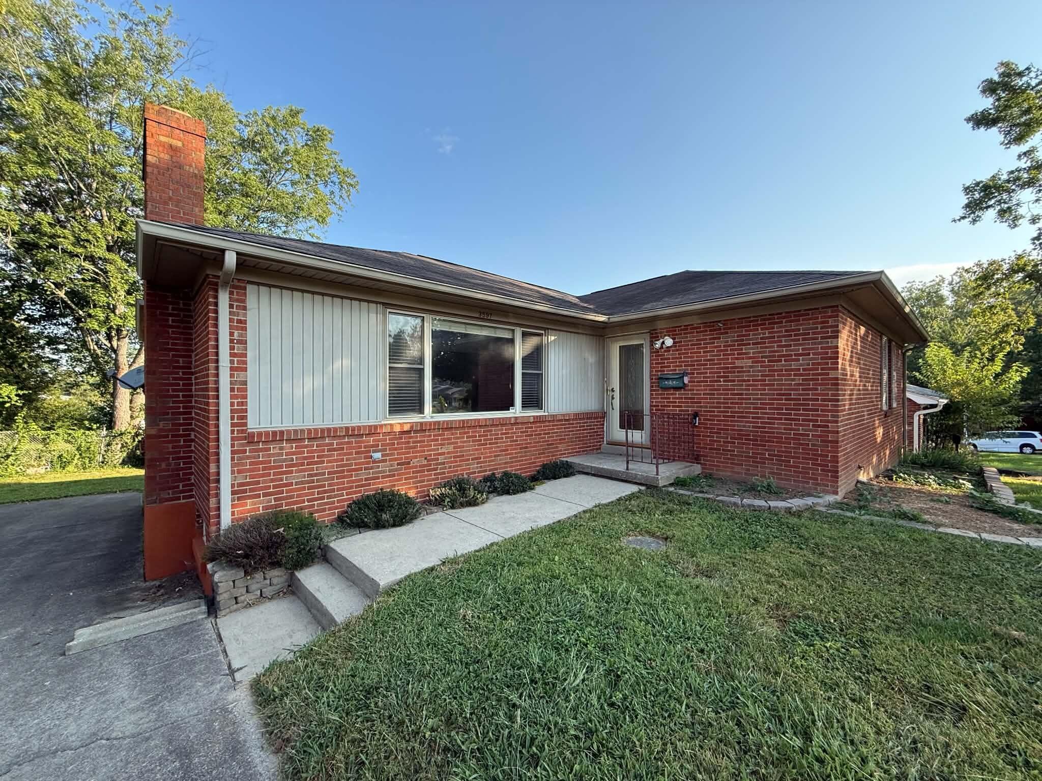 3597 Appian Way Property Photo 1