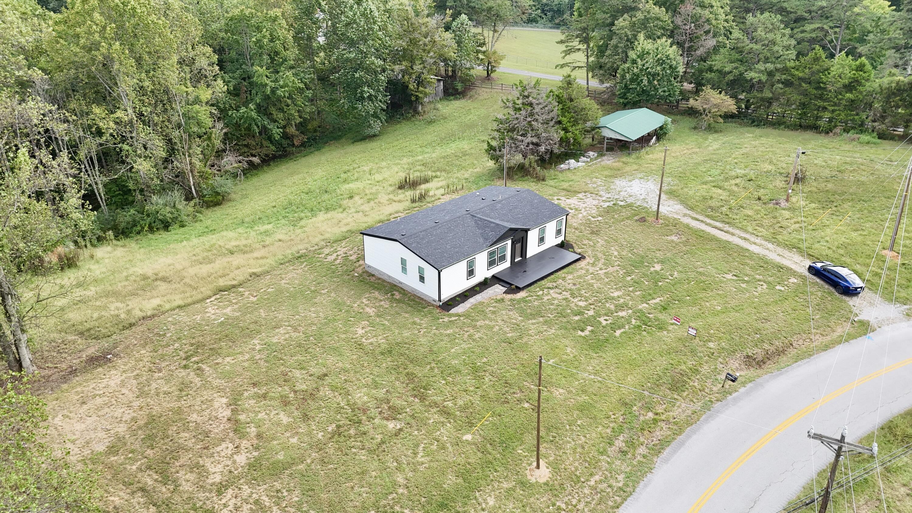 7711 Highway 1643 Property Photo 37