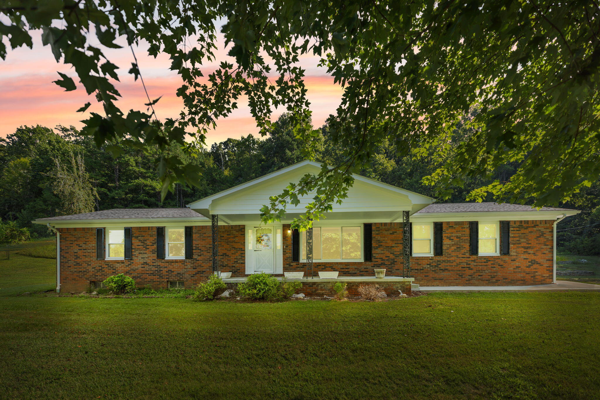 4927 Ky-92 Property Photo 1
