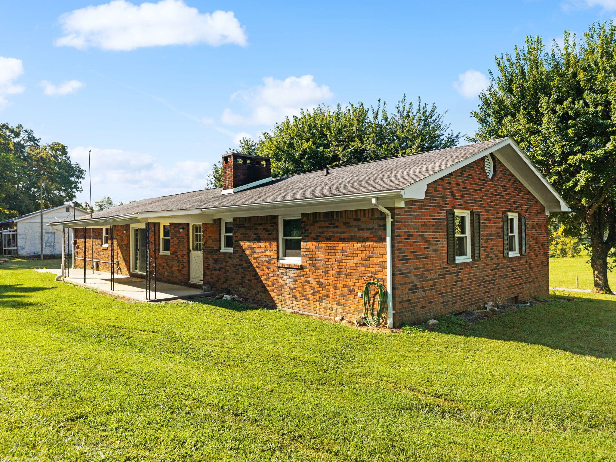 4927 Ky-92 Property Photo 5