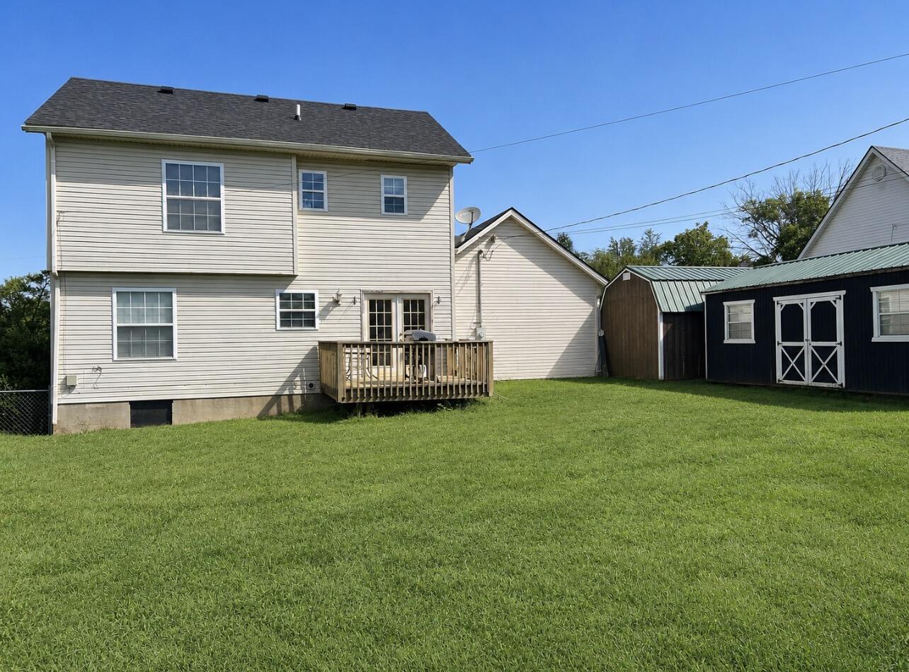 330 Vanover Way Property Photo 10