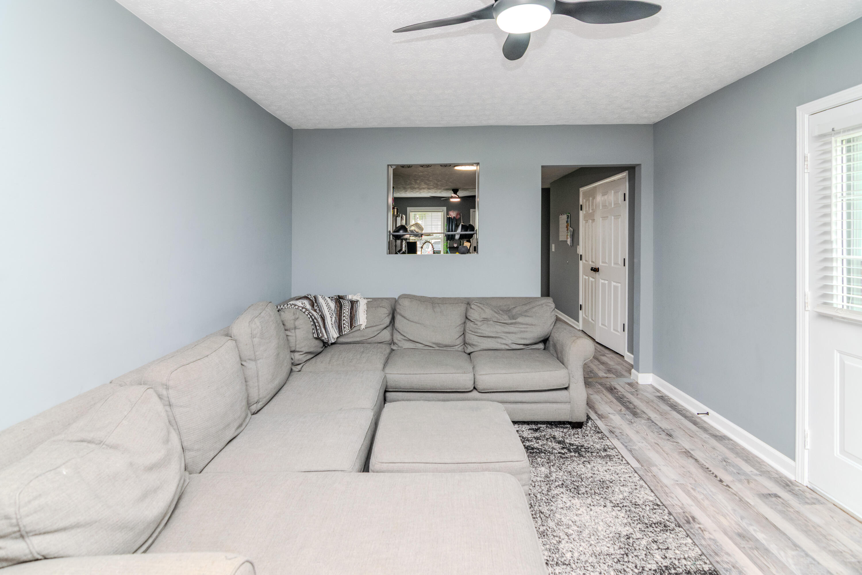 730 Parkway Avenue Property Photo 6