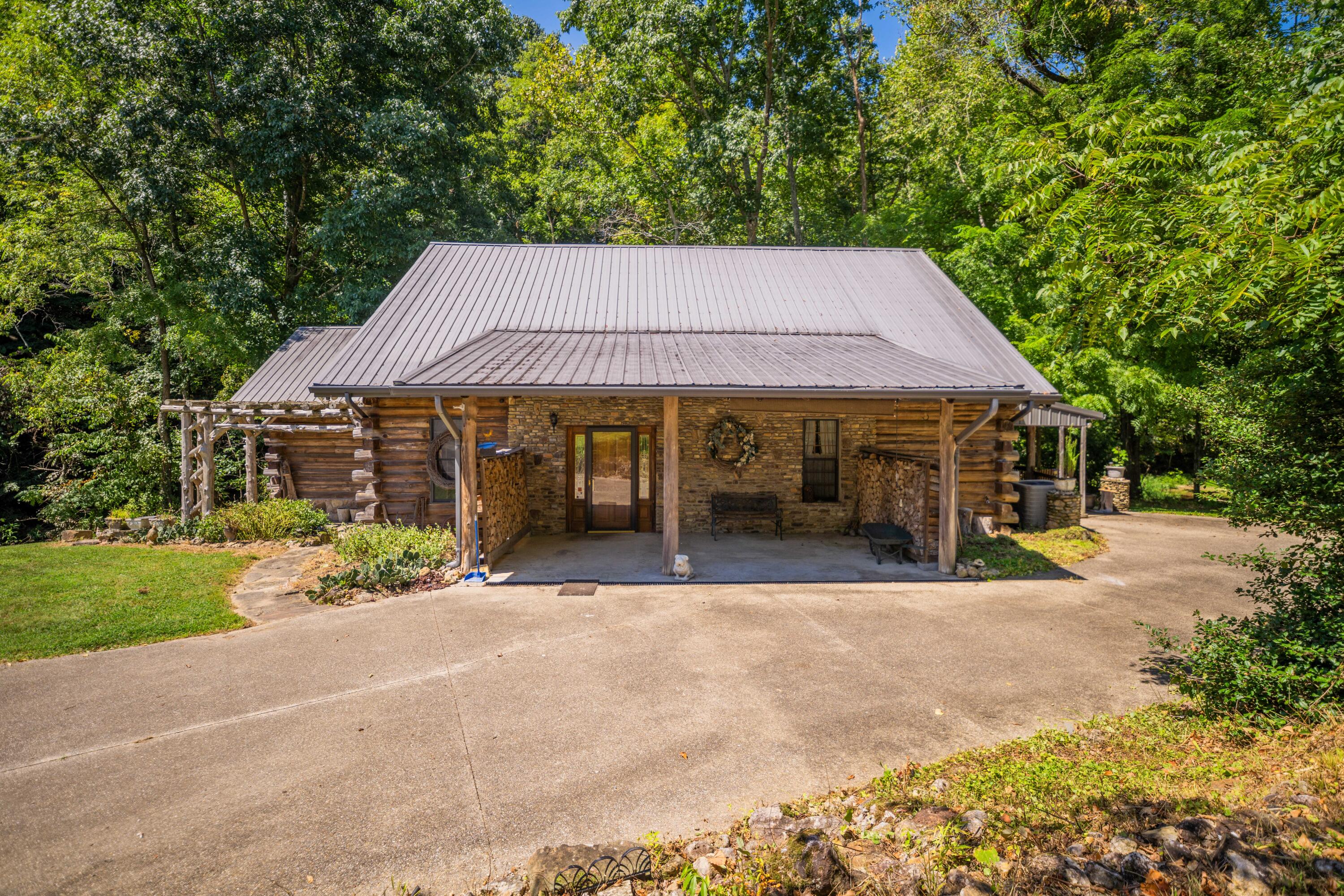 26 Big Clifty Creek Road Property Photo 2