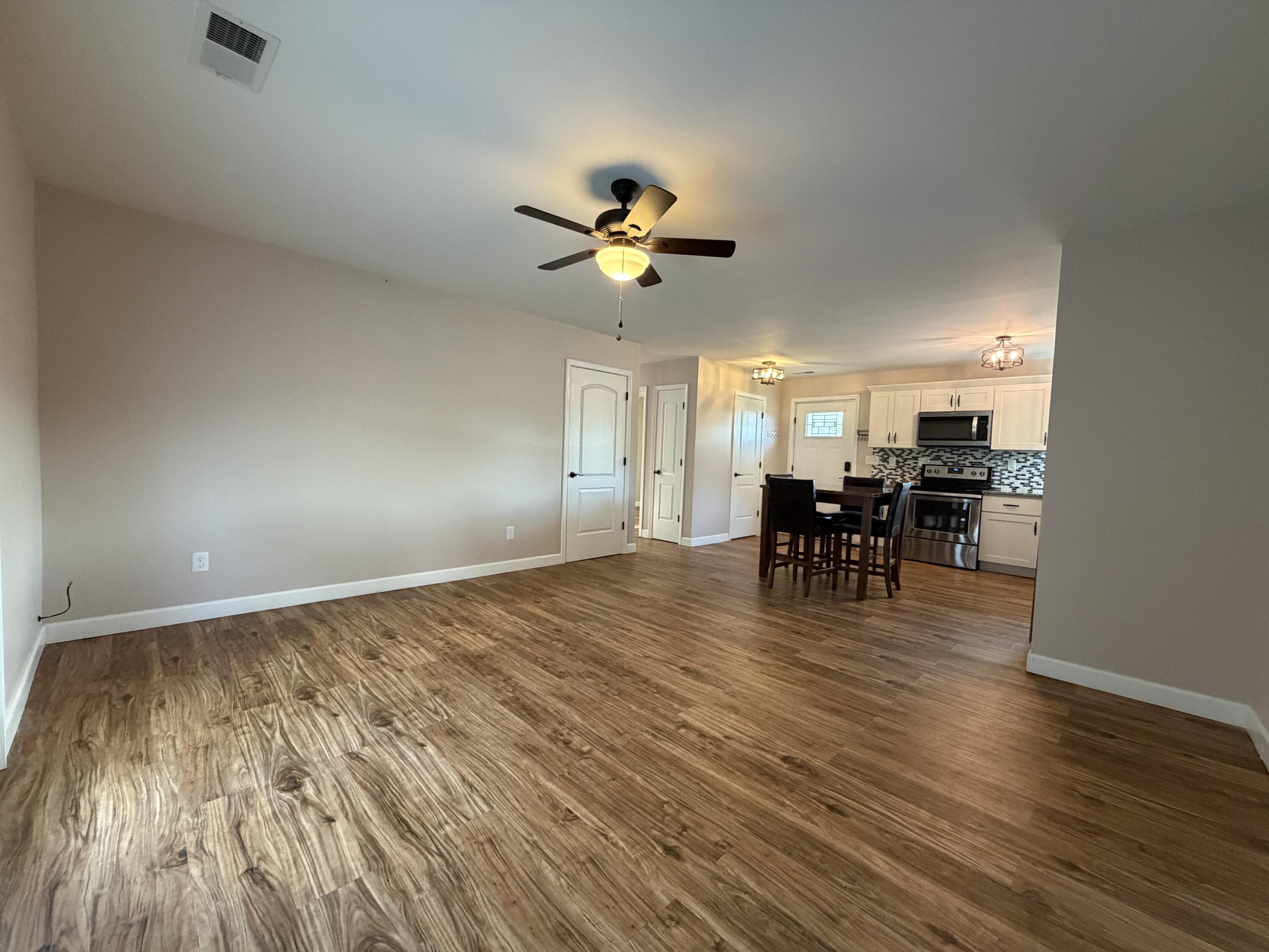 215 Robyn Drive Property Photo 13