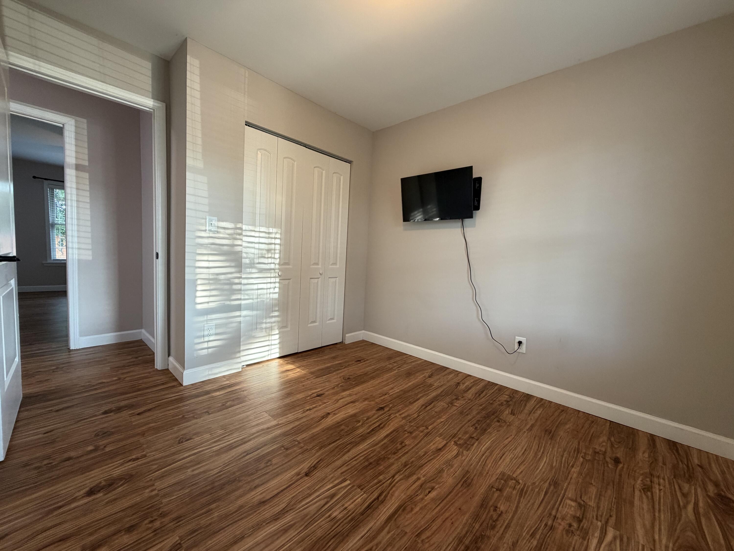 215 Robyn Drive Property Photo 20