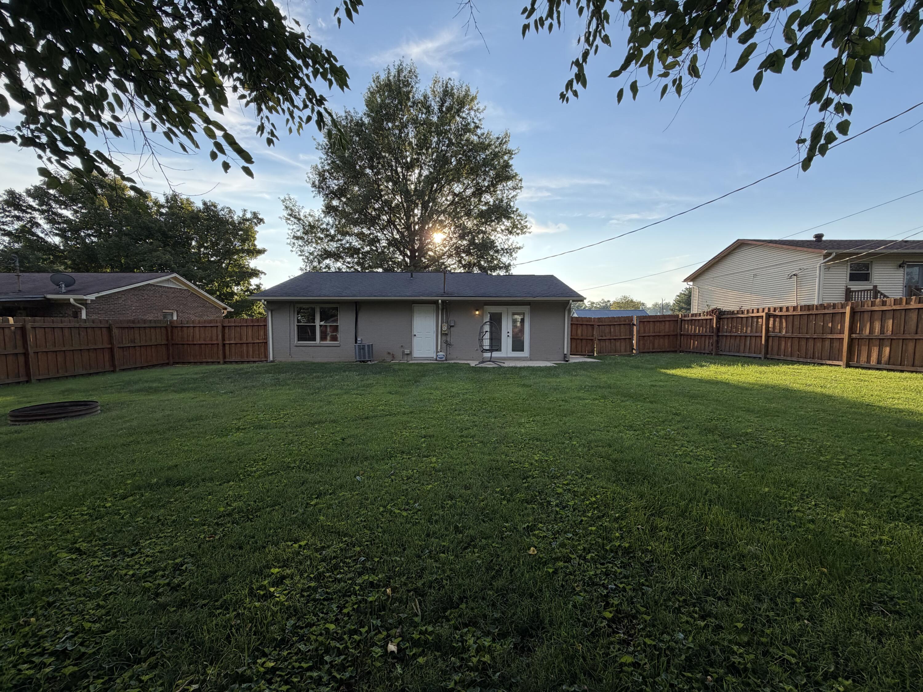 215 Robyn Drive Property Photo 37