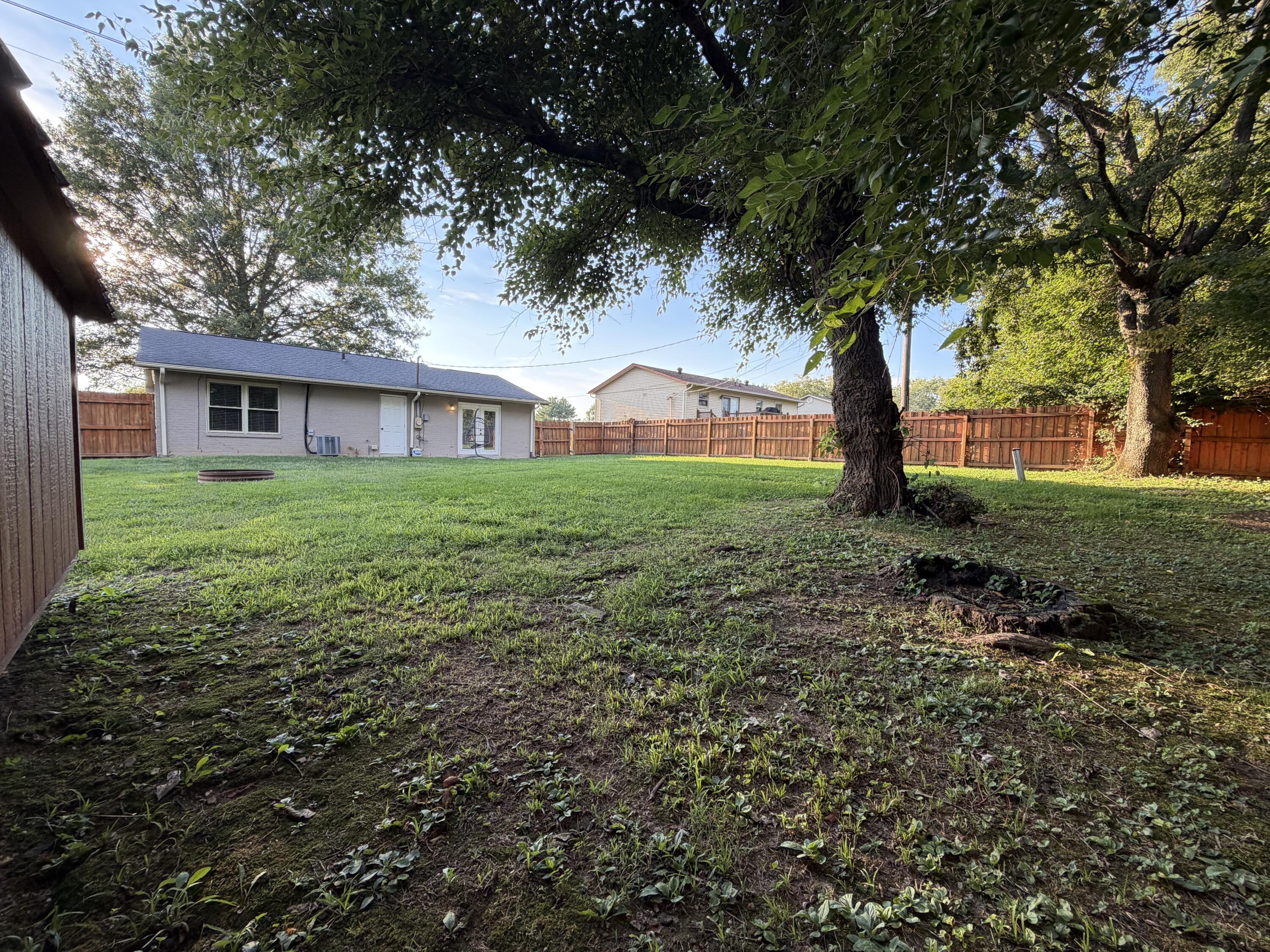 215 Robyn Drive Property Photo 39