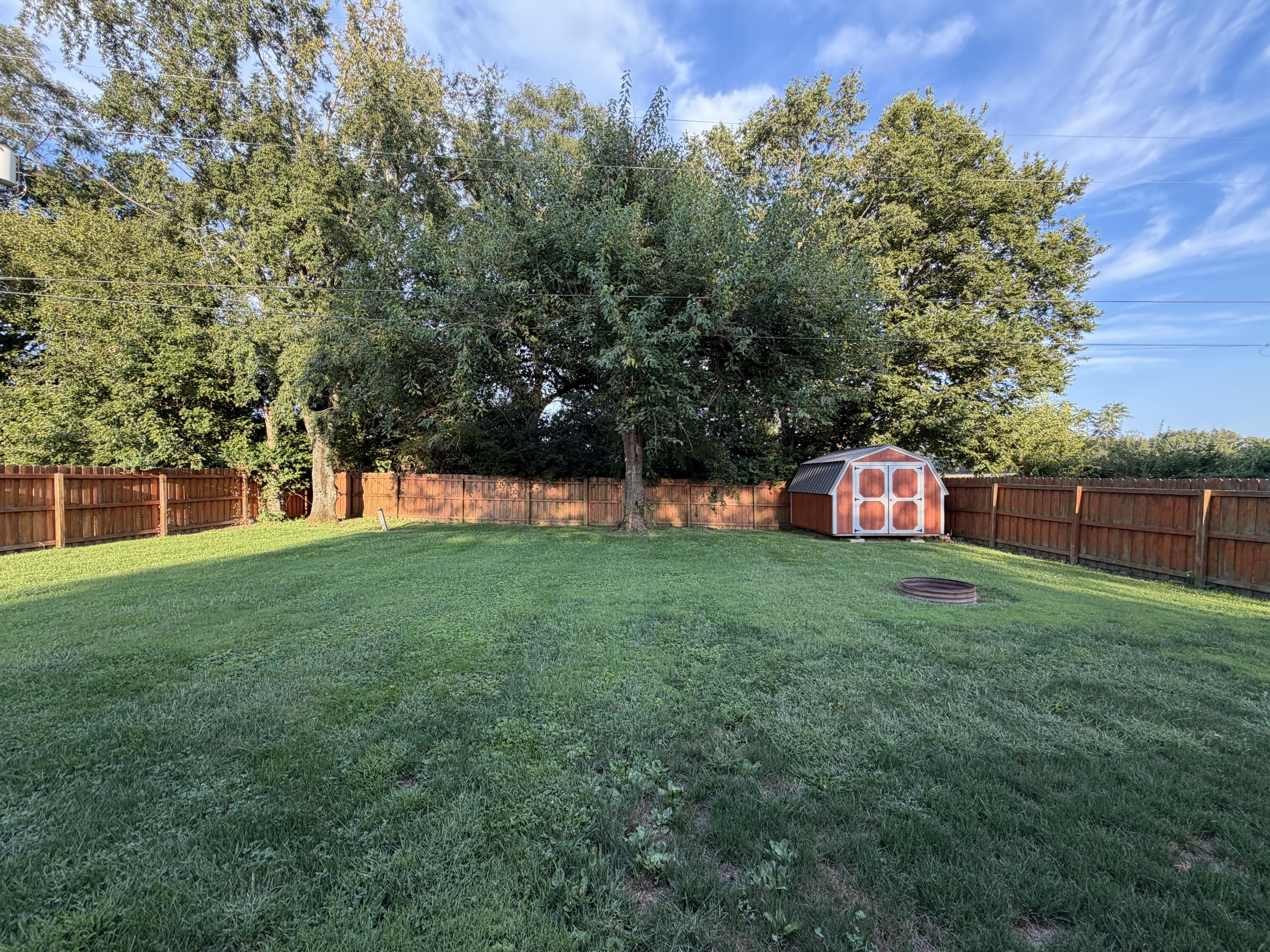 215 Robyn Drive Property Photo 44