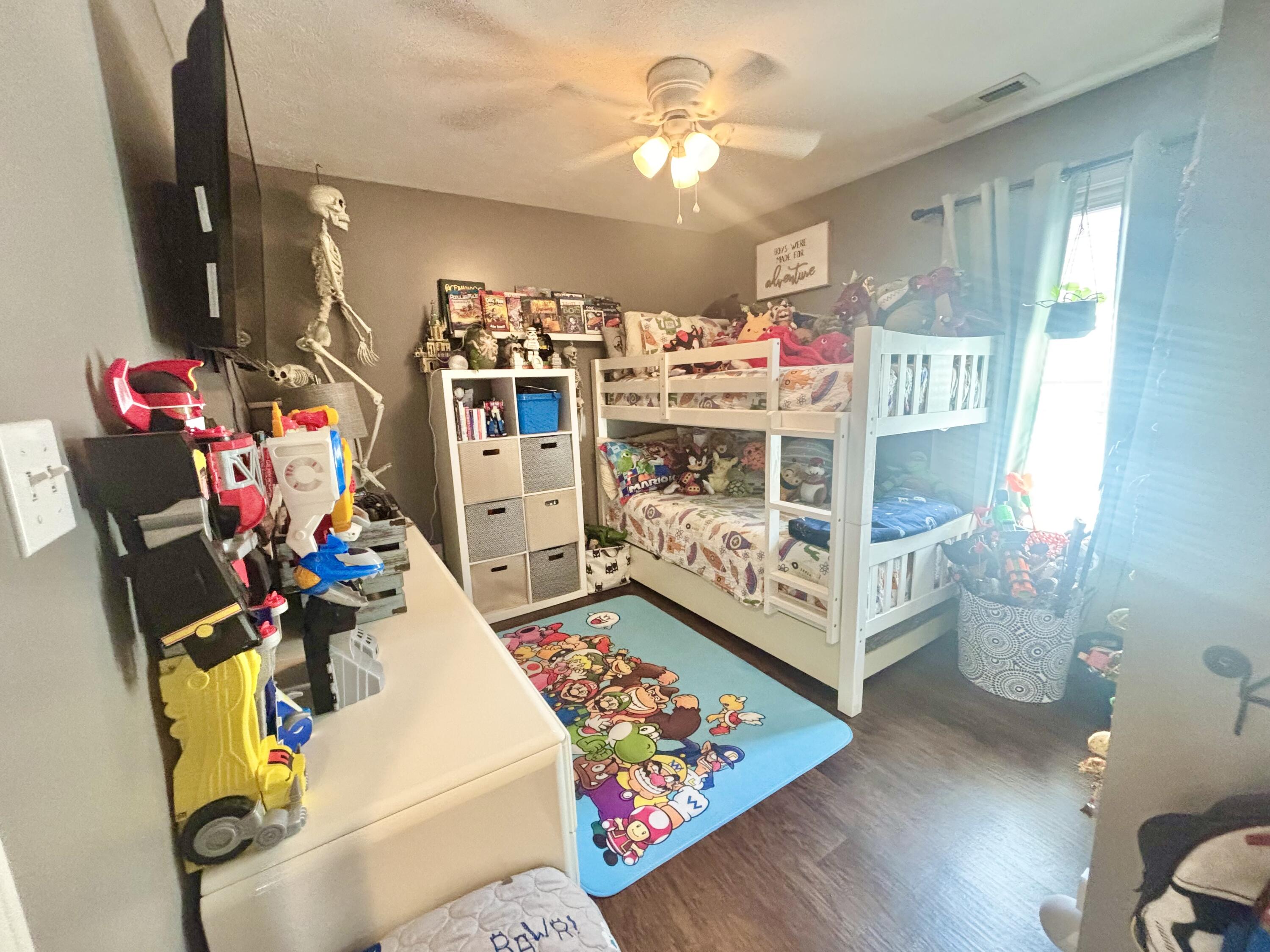 102 Saddlebrook Court Property Photo 10