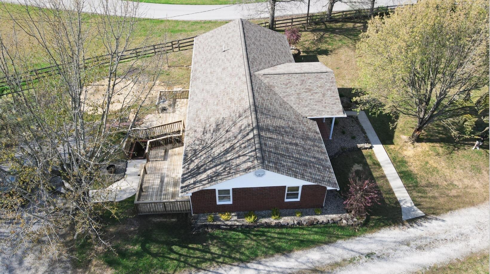 1401 Old Whitley Road Property Photo 5