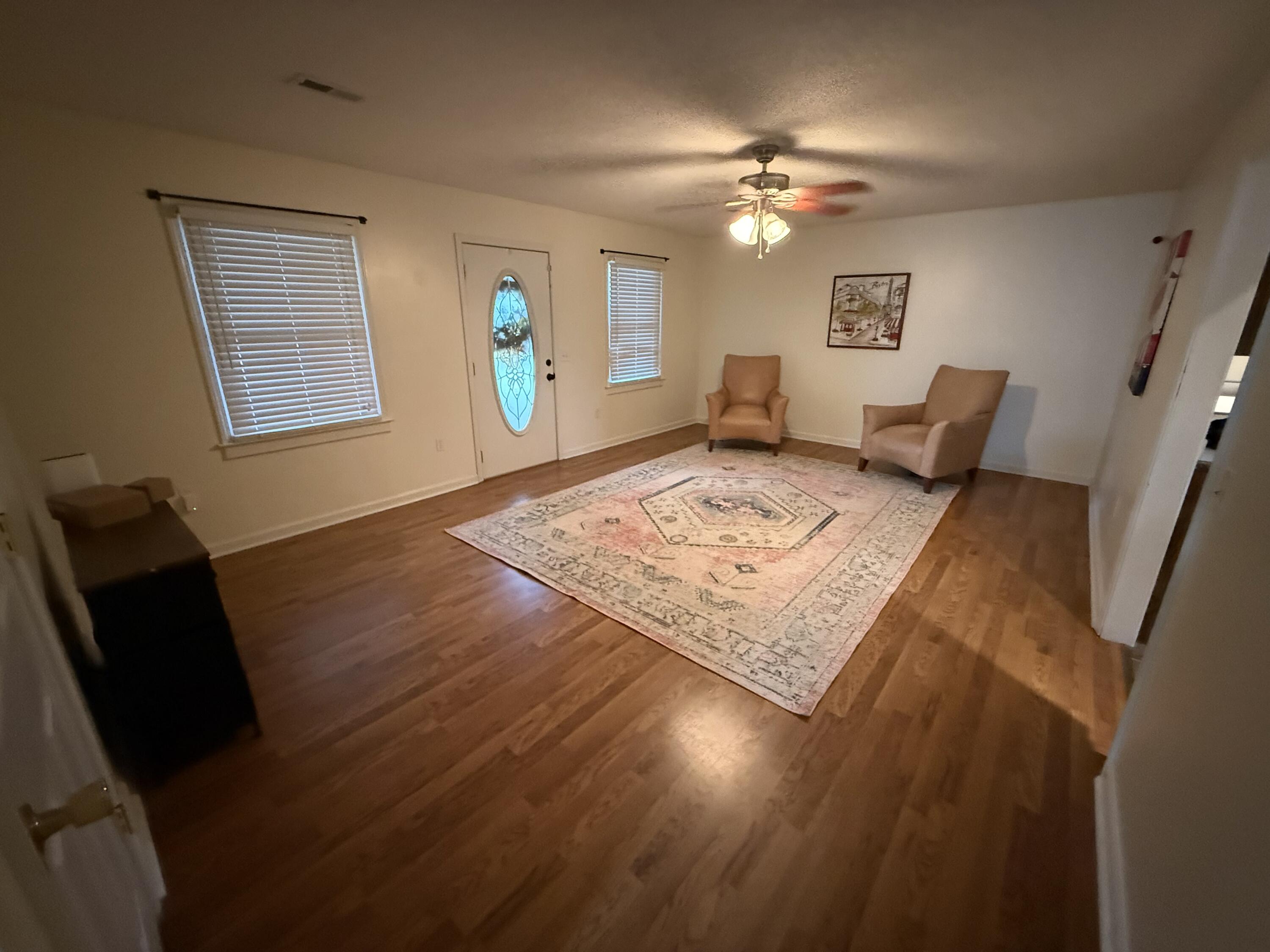 1401 Old Whitley Road Property Photo 8