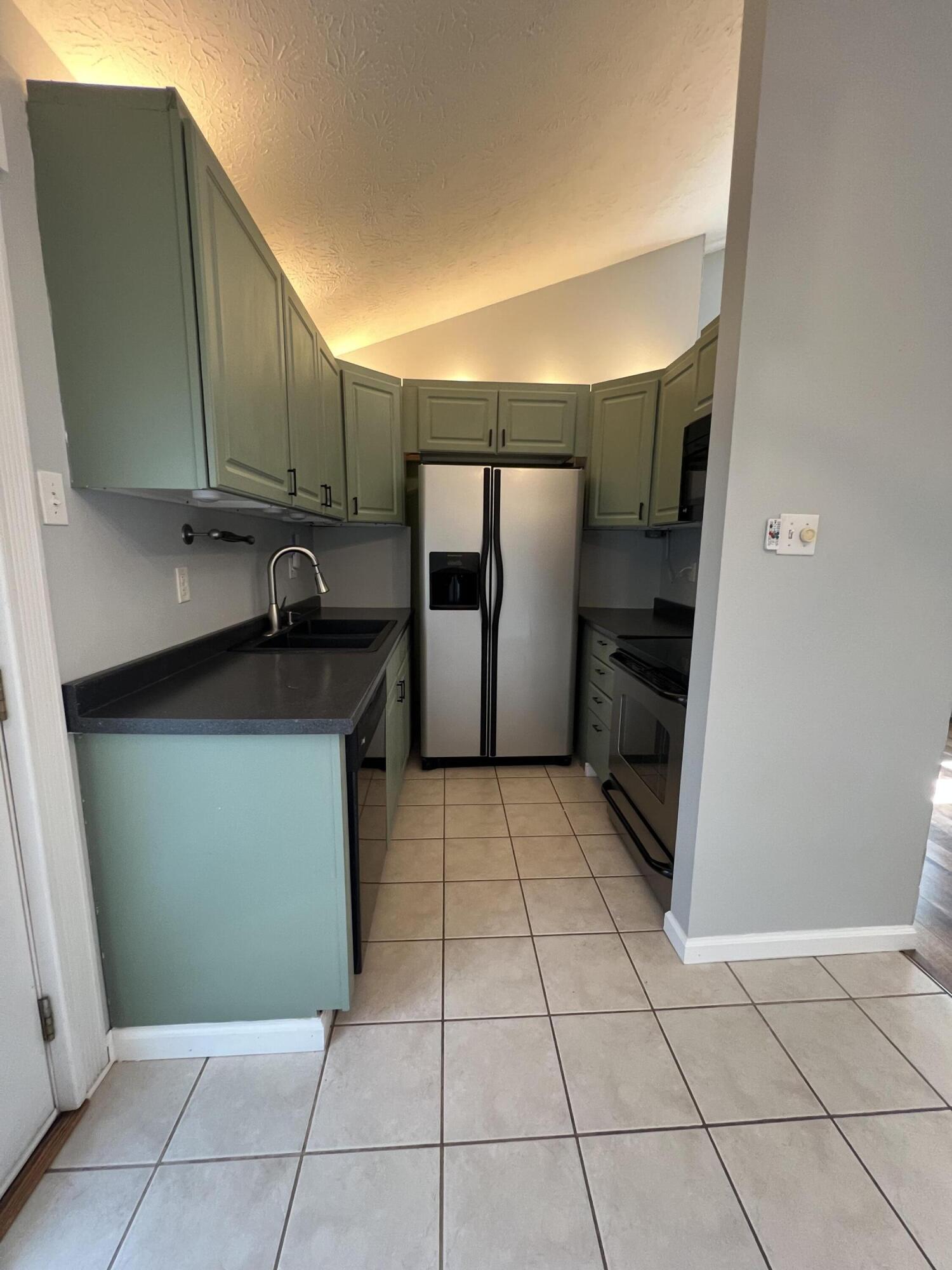 3280 Valhalla Drive Property Photo 14