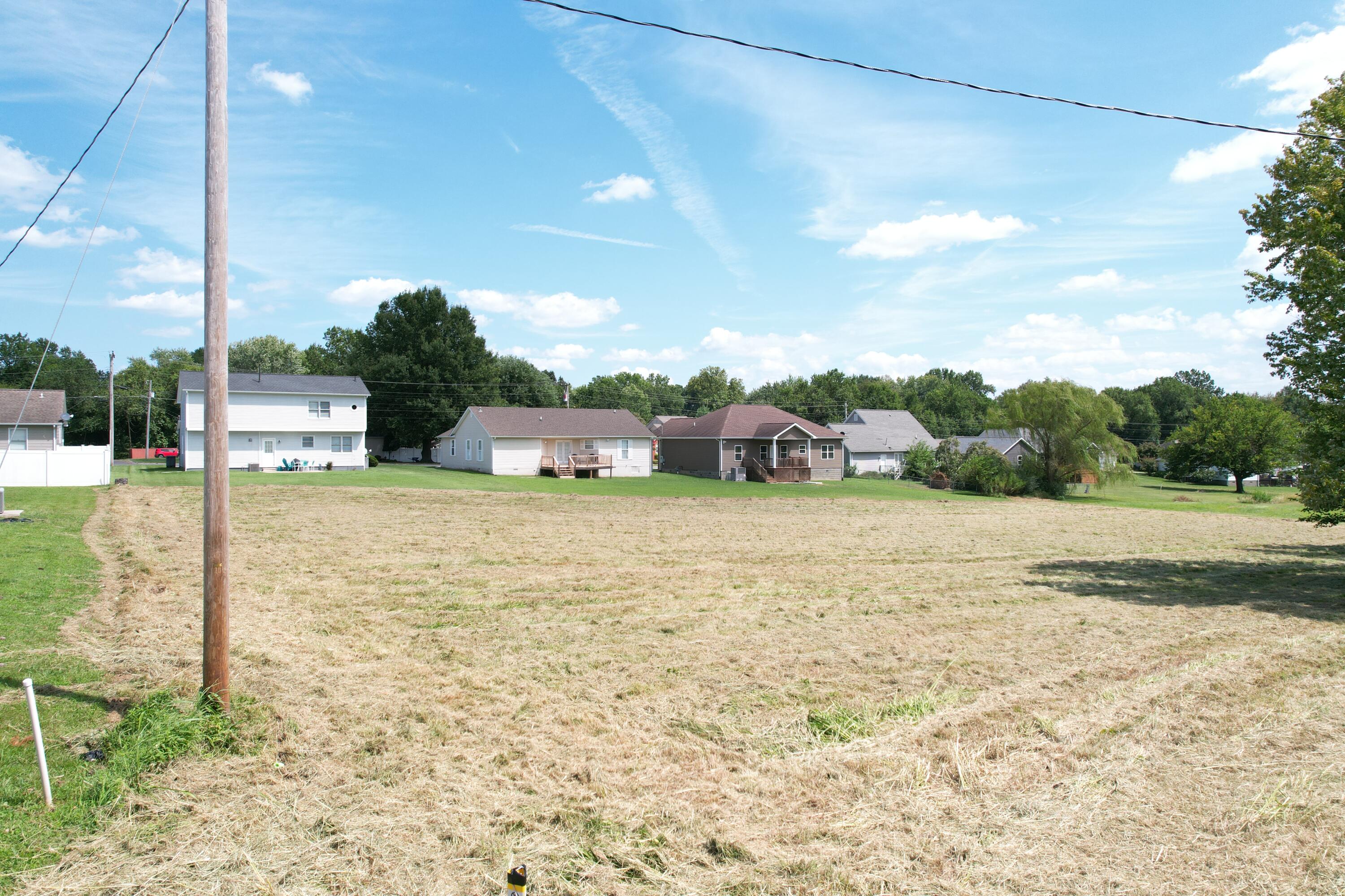 35 Parkway Drive 38 Property Photo 3