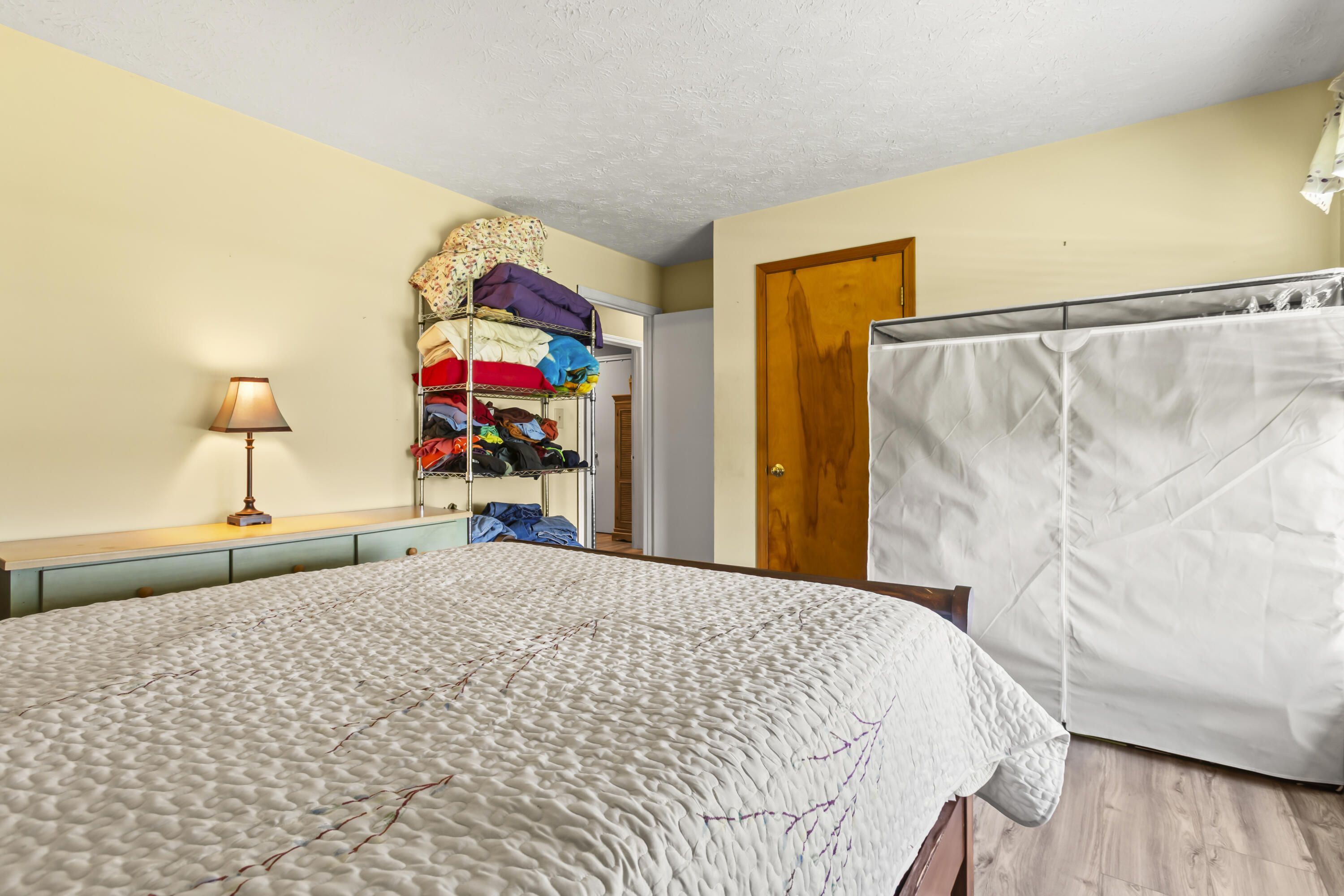 945 Veterans Memorial Highway Property Photo 18