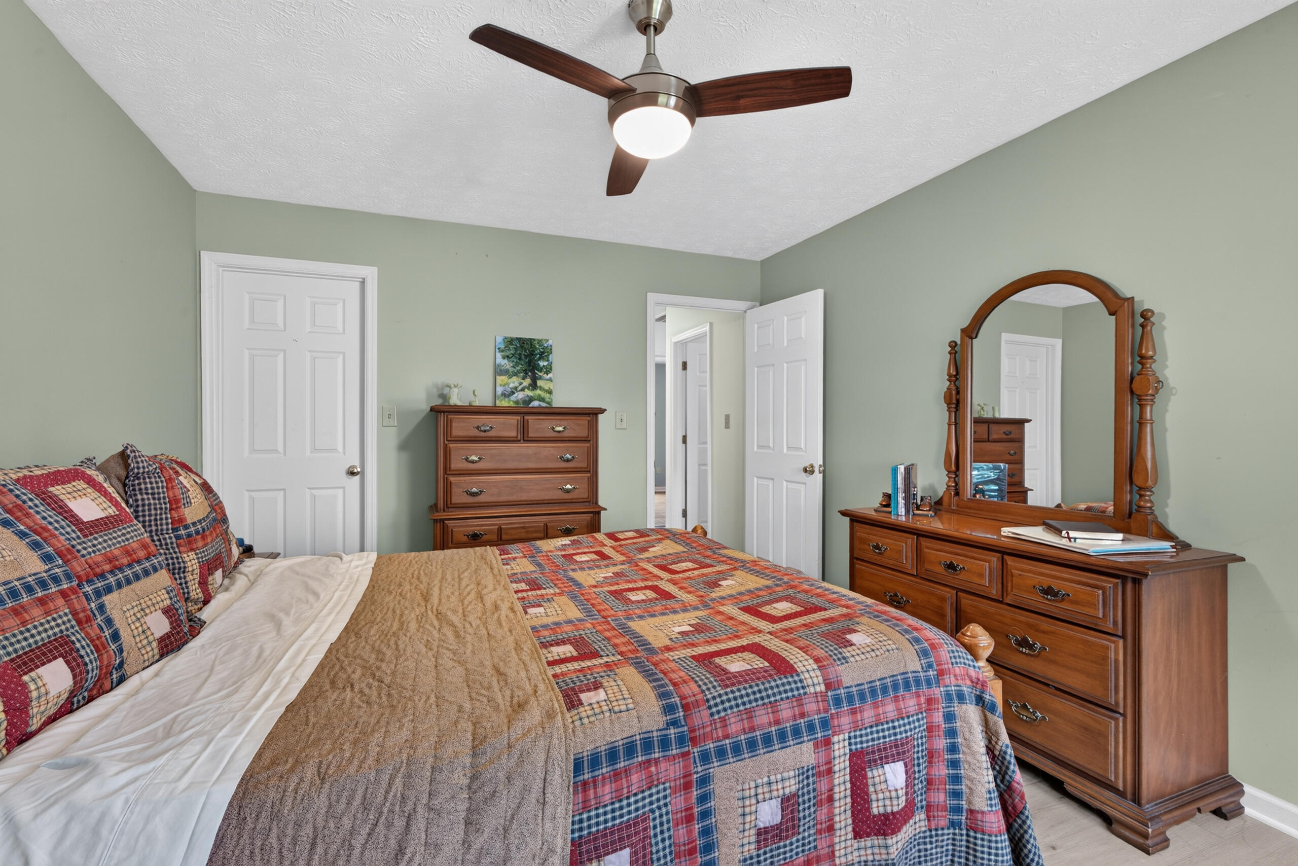 121 Chestnut Lane Property Photo 18