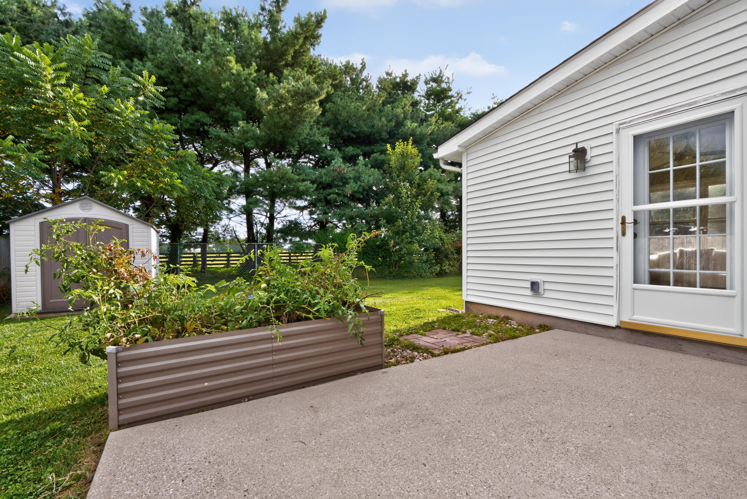 121 Chestnut Lane Property Photo 26