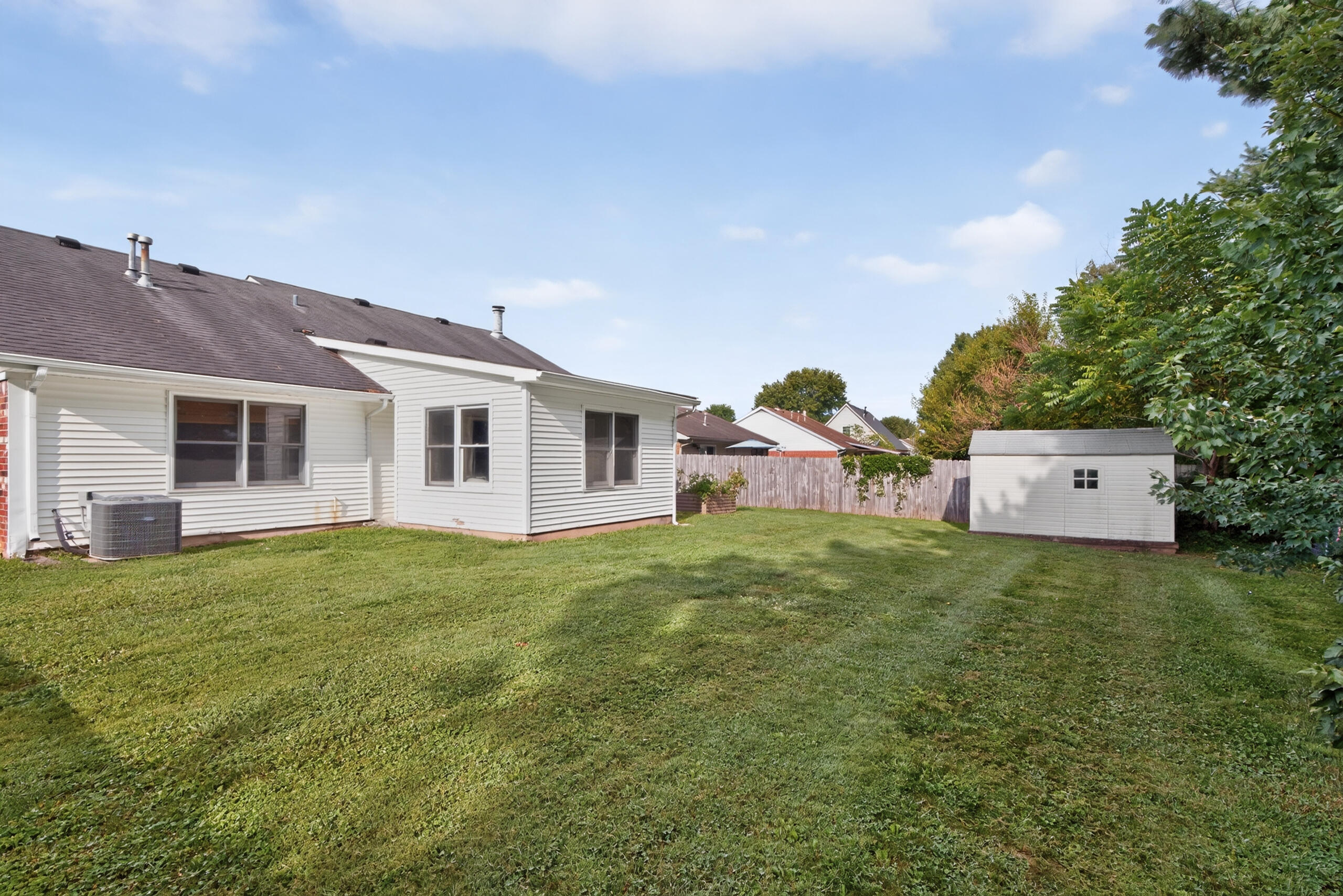 121 Chestnut Lane Property Photo 28