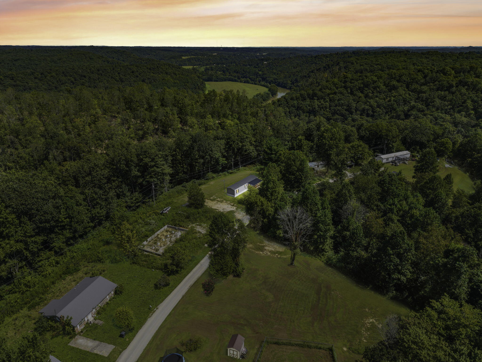 300 Short Hollow Subdivision Rd Road Property Photo 2