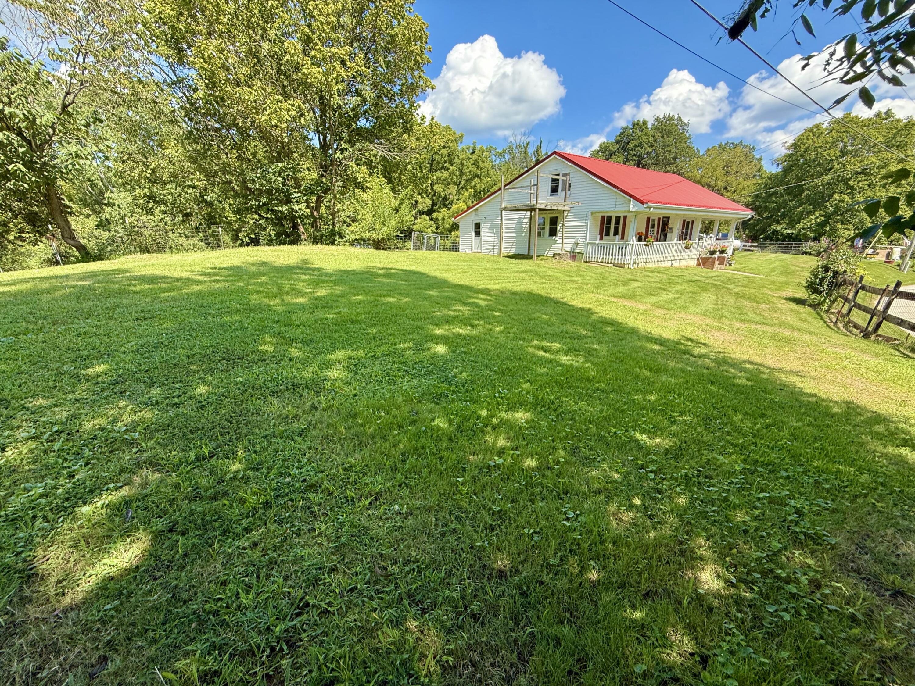 590 Webb Road Property Photo 7