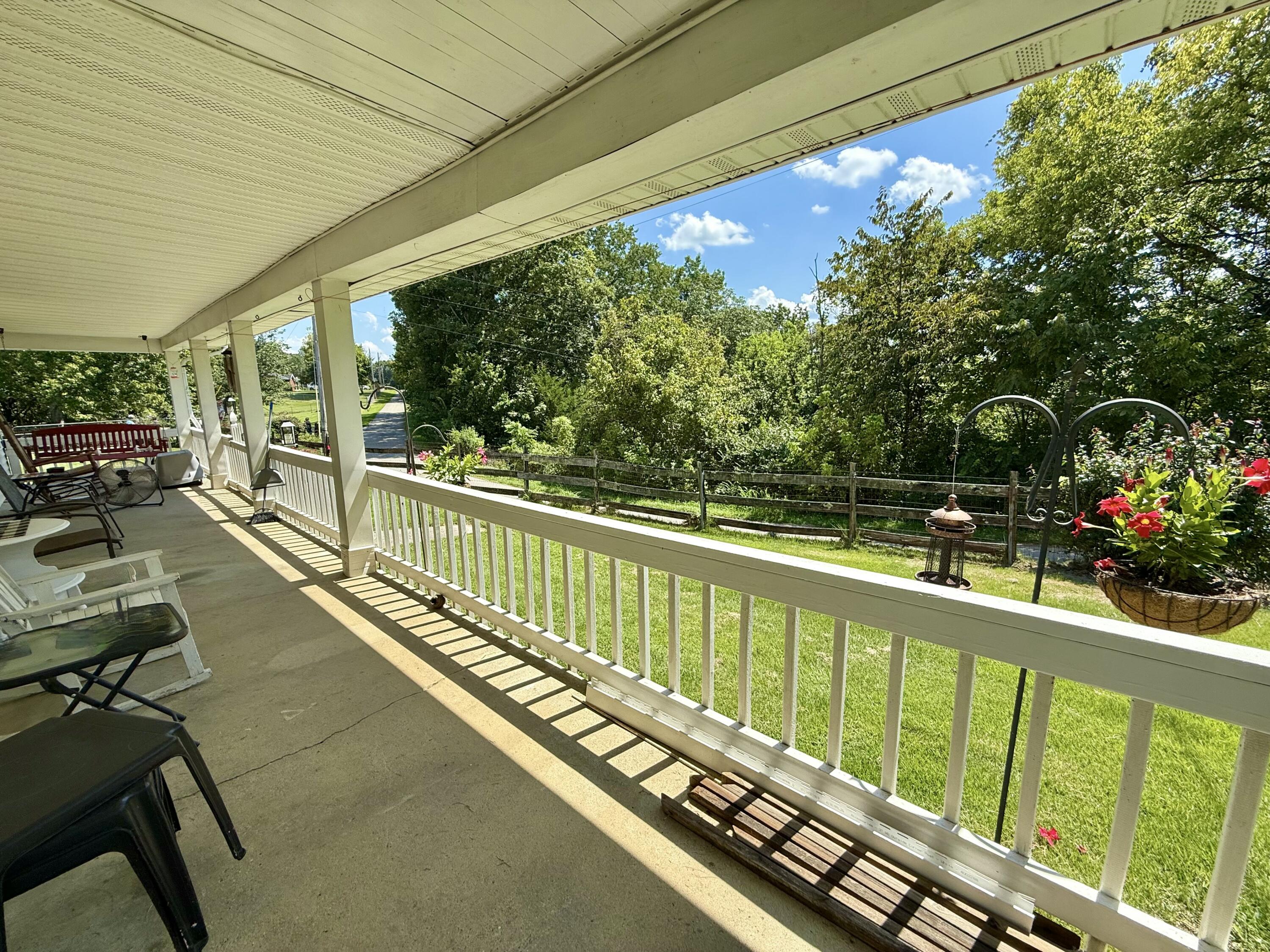 590 Webb Road Property Photo 9